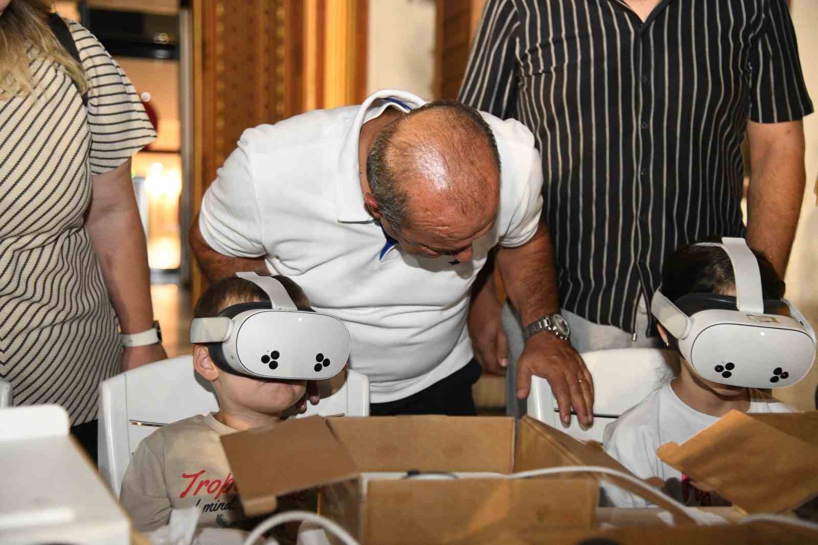 YUNUSEMRE’DE ÇOCUKLAR UZAYIN DERİNLİKLERİNE YOLCULUK YAPTI