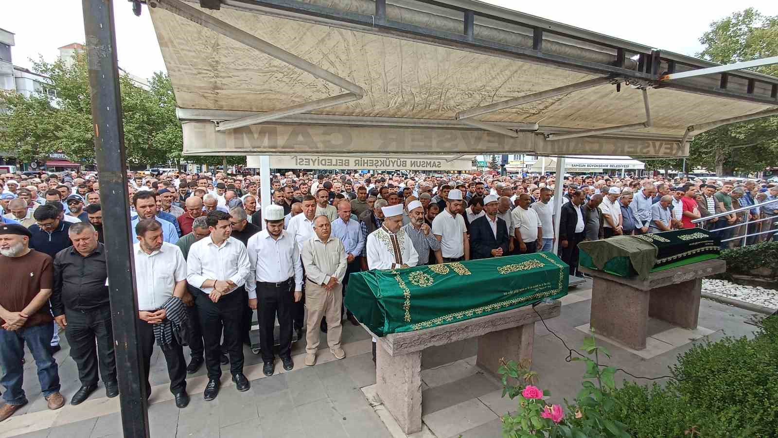 TRAFİK KAZASINDA HAYATINI KAYBEDEN İMAM, SON YOLCULUĞUNA UĞURLANDI
