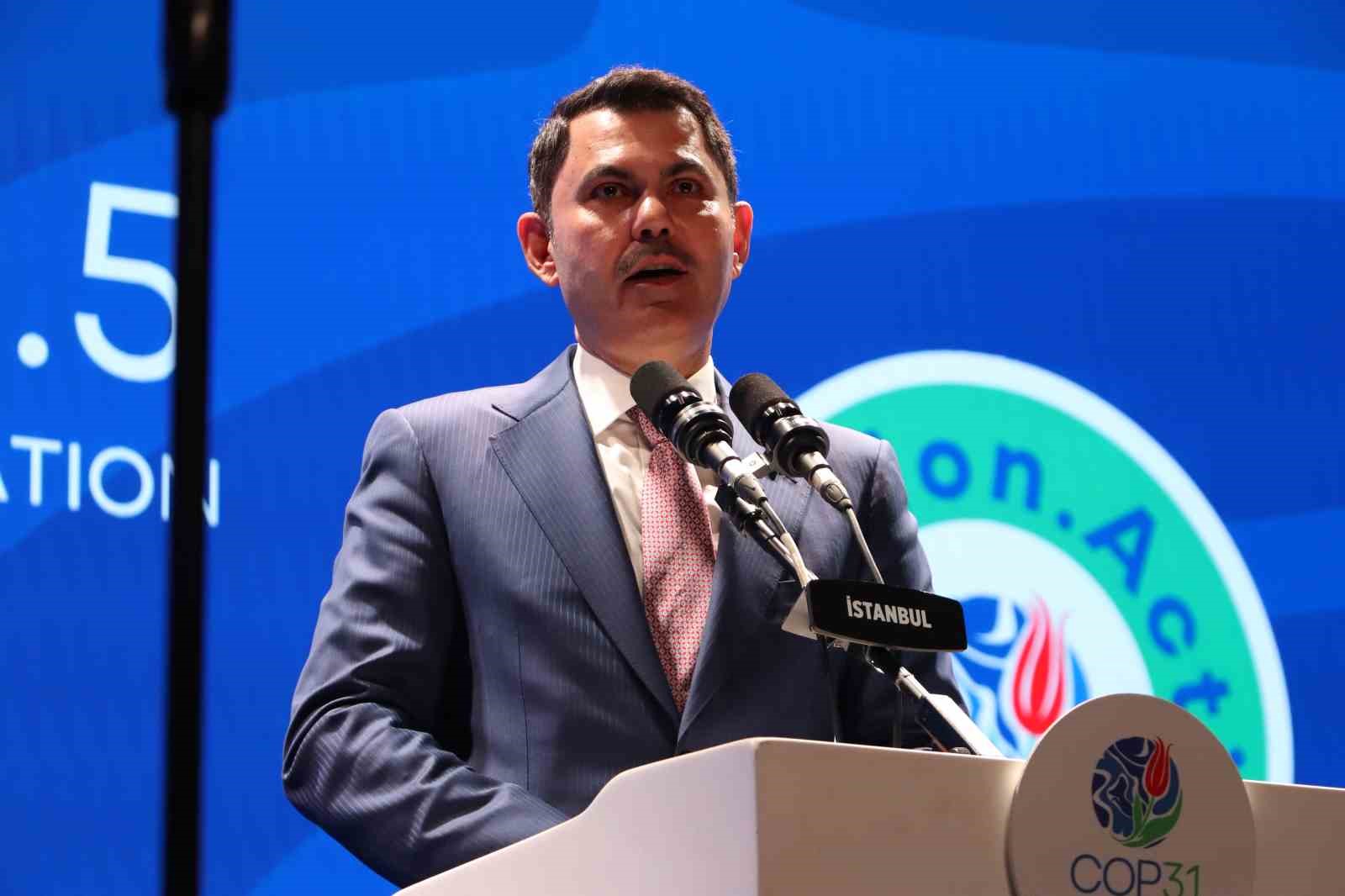 BAKAN KURUM DEMOKRASİ VE ÖZGÜRLÜKLER ADASI’NDA KONUŞTU: "SÖZÜN EYLEME DÖNÜŞMESİ GEREKEN ZAMAN DİLİMİNDEYİZ"