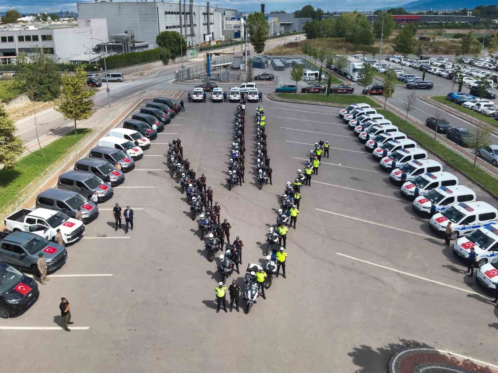 KOCAELİ İL EMNİYET MÜDÜRLÜĞÜ FİLOSUNA 74 YENİ ARAÇ KATILDI