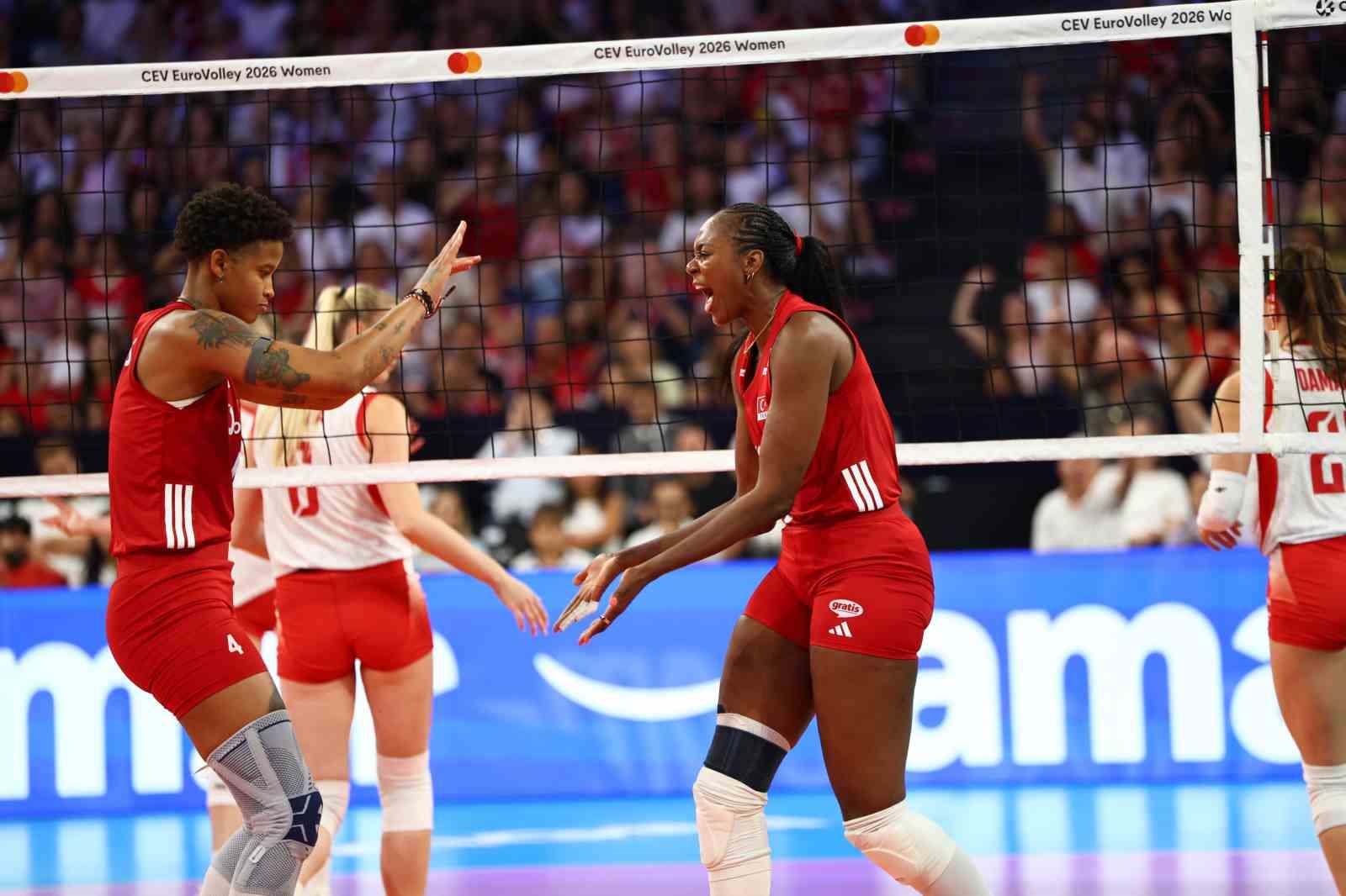 2026 CEV AVRUPA VOLEYBOL ŞAMPİYONASI: TÜRKİYE: 2 - POLONYA: 3