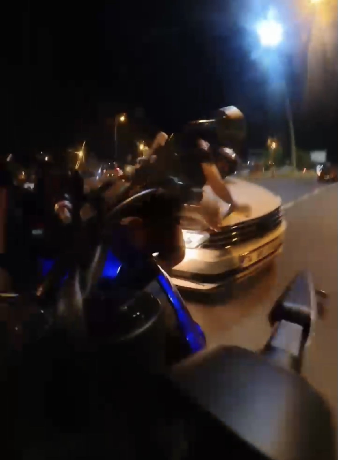TEKİRDAĞ’DA KAZA ANI KASK KAMERASINDA