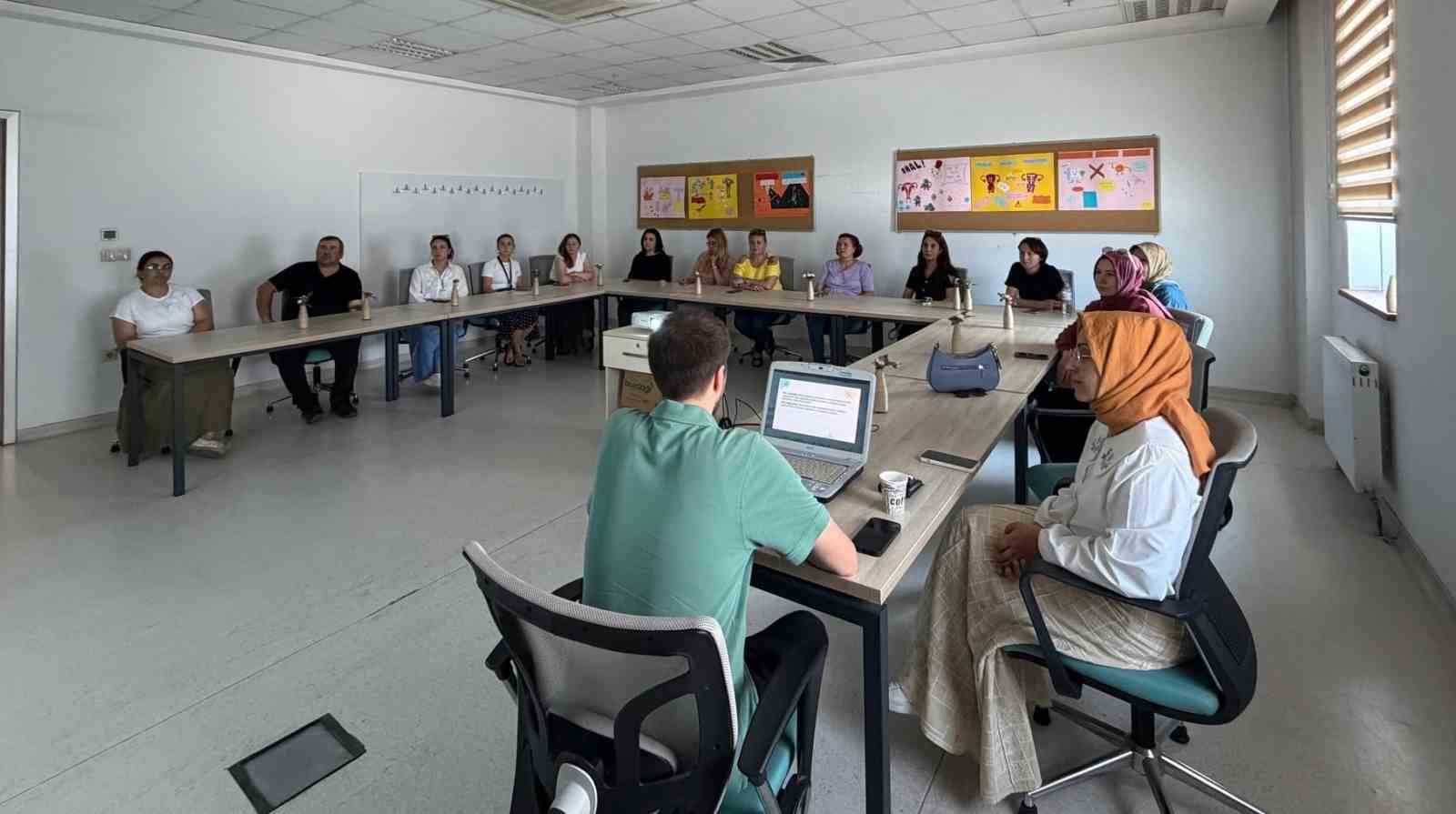 DÜZCE’DE SAĞLIKLI HAYAT SAATLERİ KAPSAMINDA İKLİM KRİZİ EĞİTİMİ