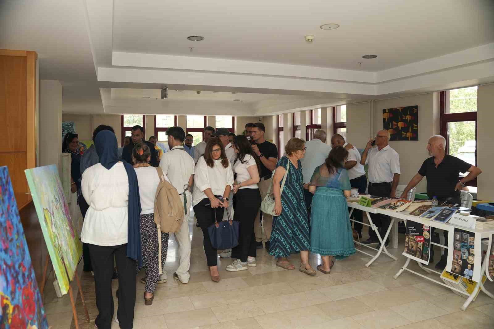 ‘9. ULUSLARARASI GÜLNAR BİLİM VE KÜLTÜR ETKİNLİKLERİ’ BAŞLADI