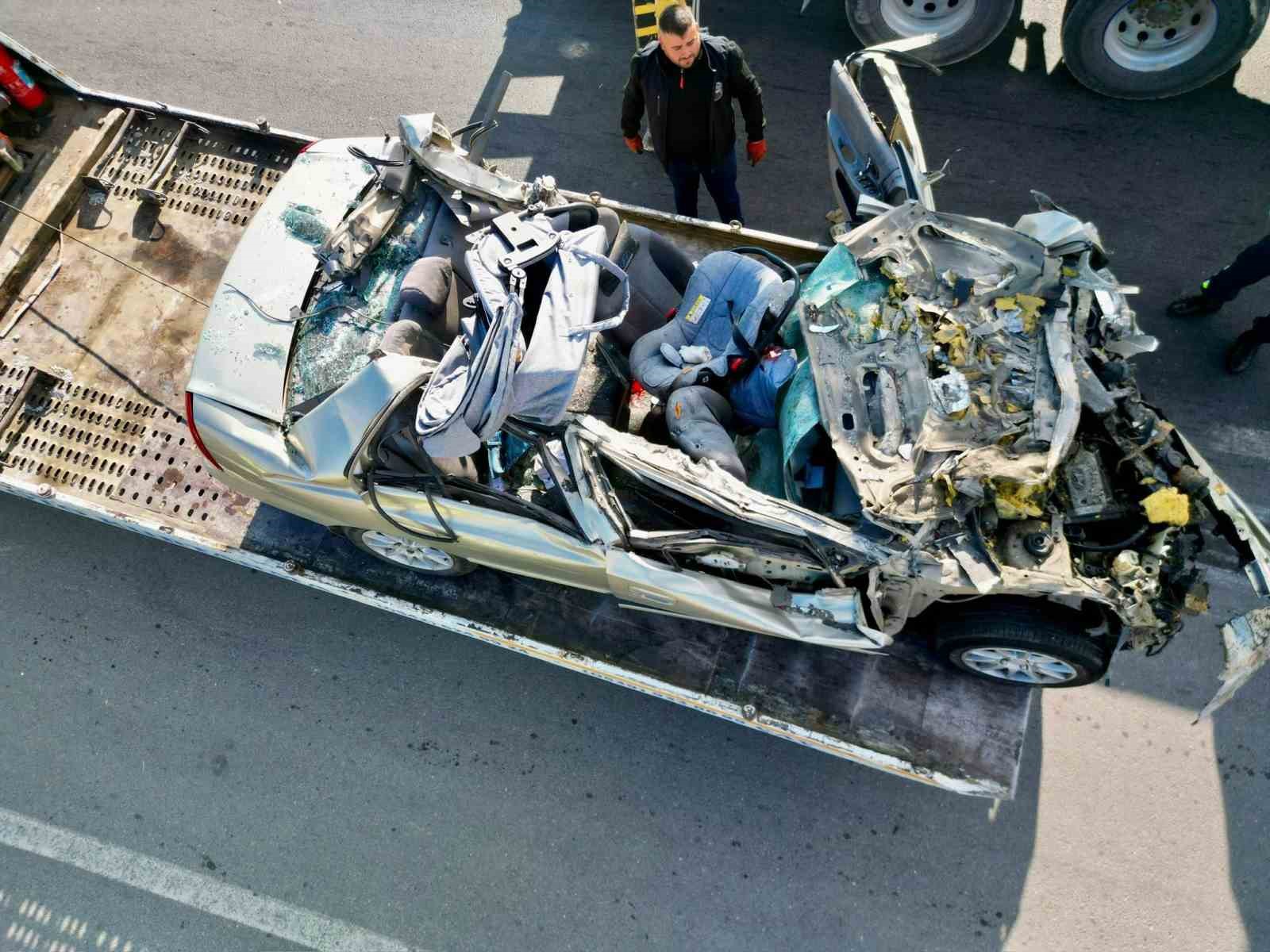 AFYONKARAHİSAR’DA FECİ KAZA: 1 ÖLÜ