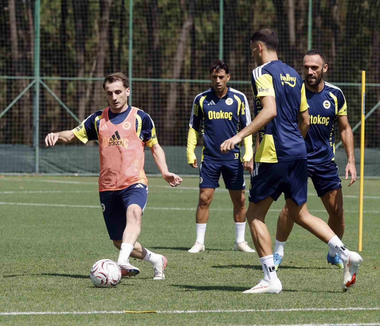FENERBAHÇE, SAMSUNSPOR MAÇI HAZIRLIKLARINI TAMAMLADI