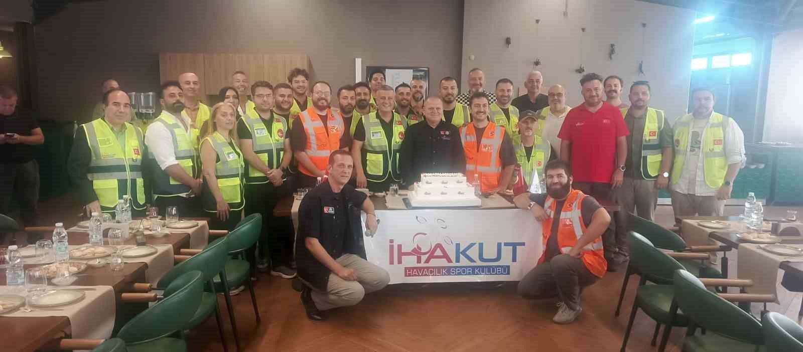 İHAKUT 1. YILINI KUTLADI