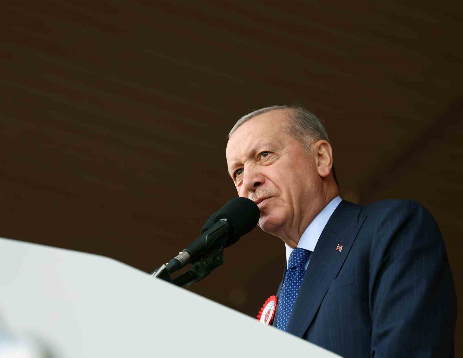 CUMHURBAŞKANI ERDOĞAN: "ORDUMUZ BUGÜN EN GÜÇLÜ DÖNEMİNİ YAŞIYOR"