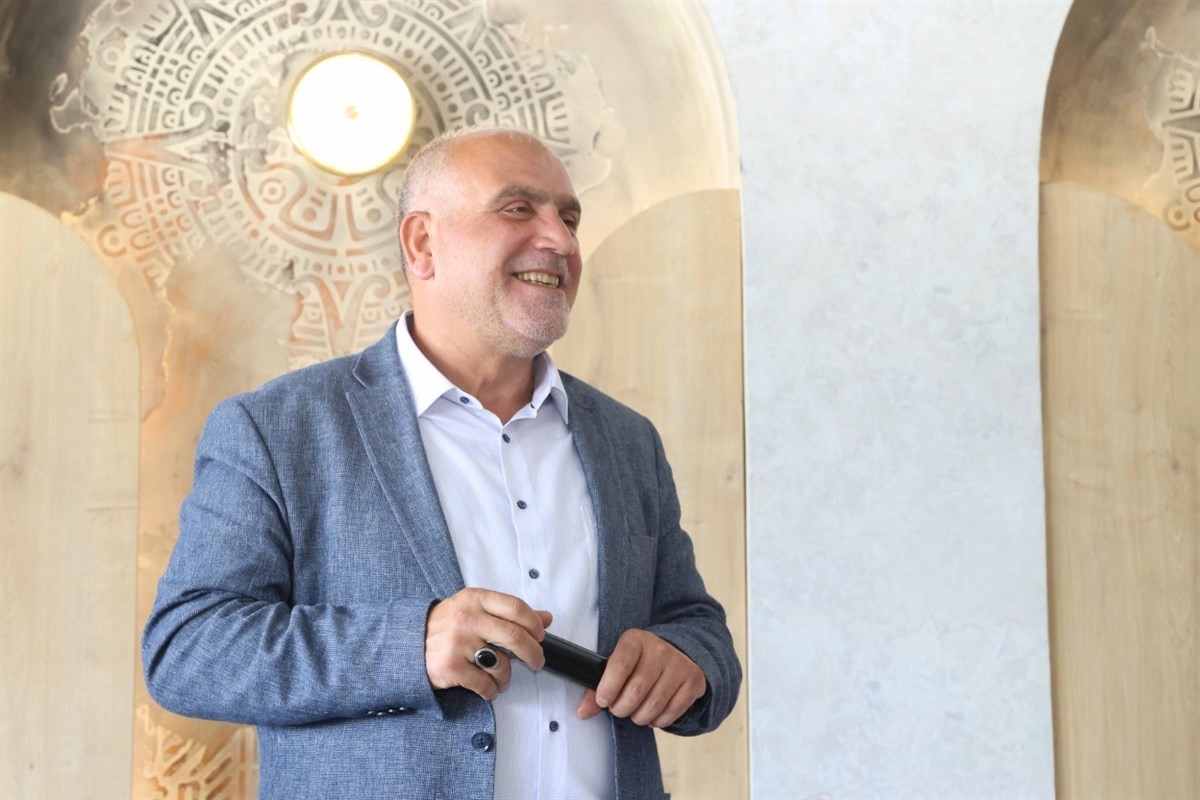 BAŞKAN SANDIKÇI: "MEŞE TESİSLERİ, İLÇE TURİZMİNE KATKI SAĞLIYOR"