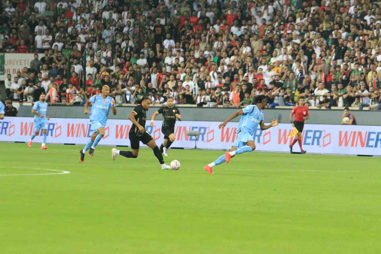 TRENDYOL SÜPER LİG: AMED SF: 0 - TRABZONSPOR: 1 (MAÇ DEVAM EDİYOR)