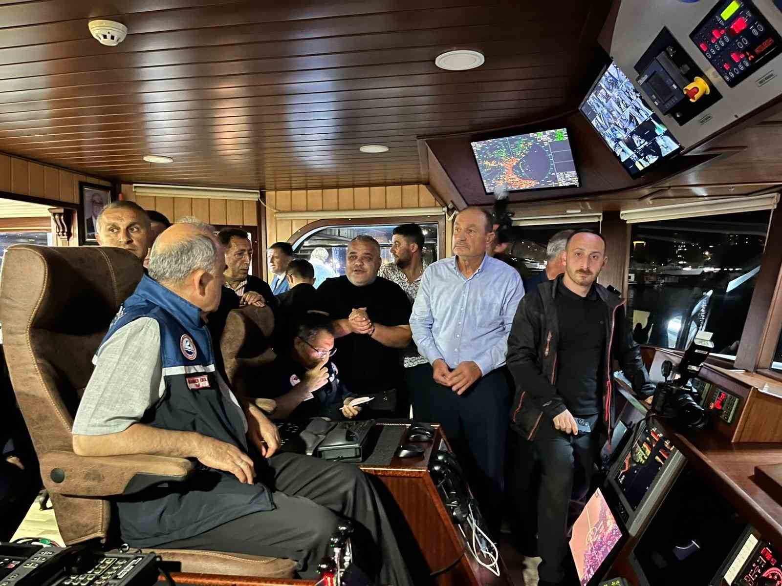 FATSA’DA "VİRA BİSMİLLAH" HEYECANI: BALIKÇILAR DENİZE AÇILDI