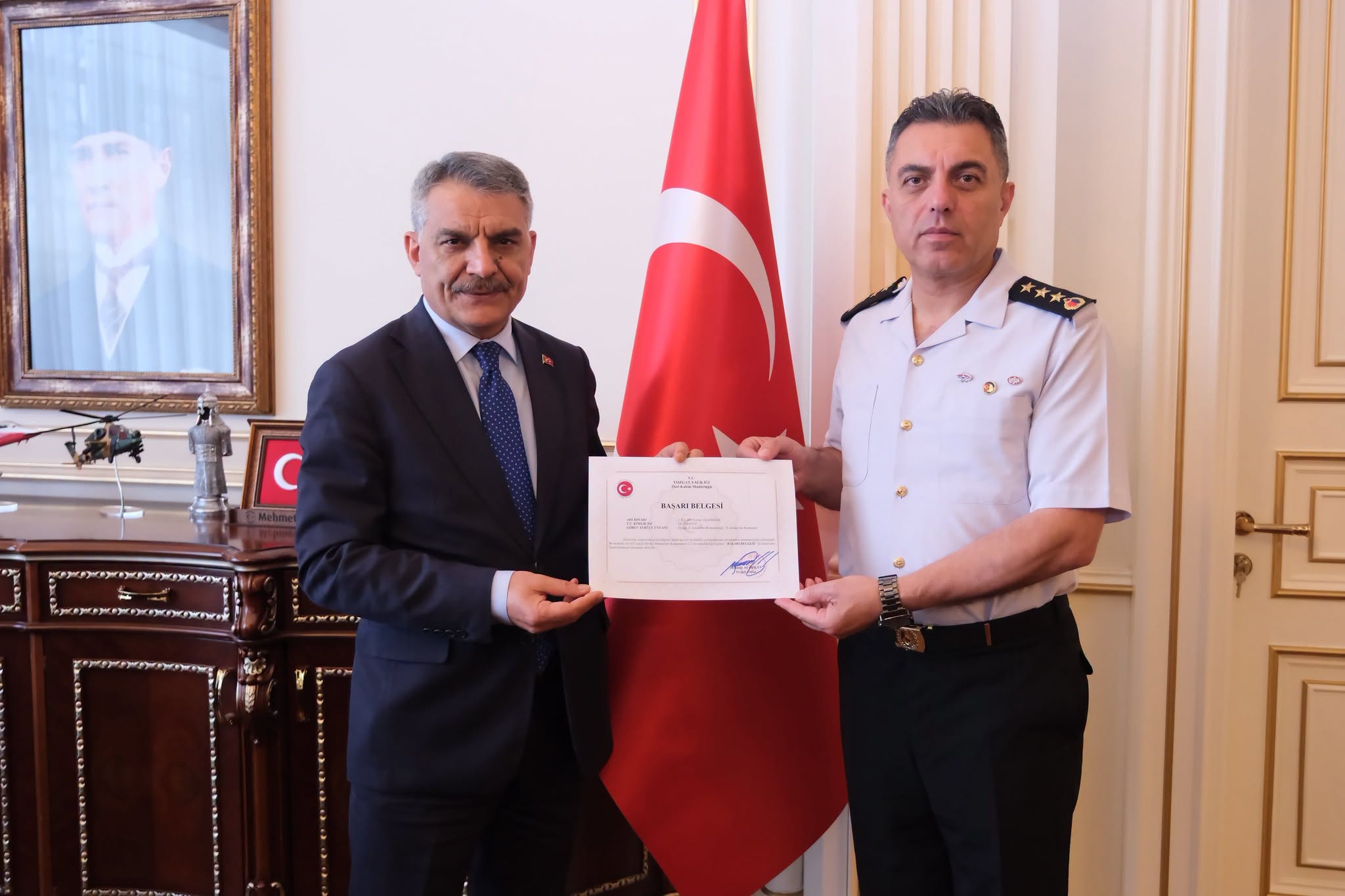 YALINKILIÇ PAŞA’DAN VALİ ÖZKAN’A  ‘ VEDA ‘ ZİYARETİ
