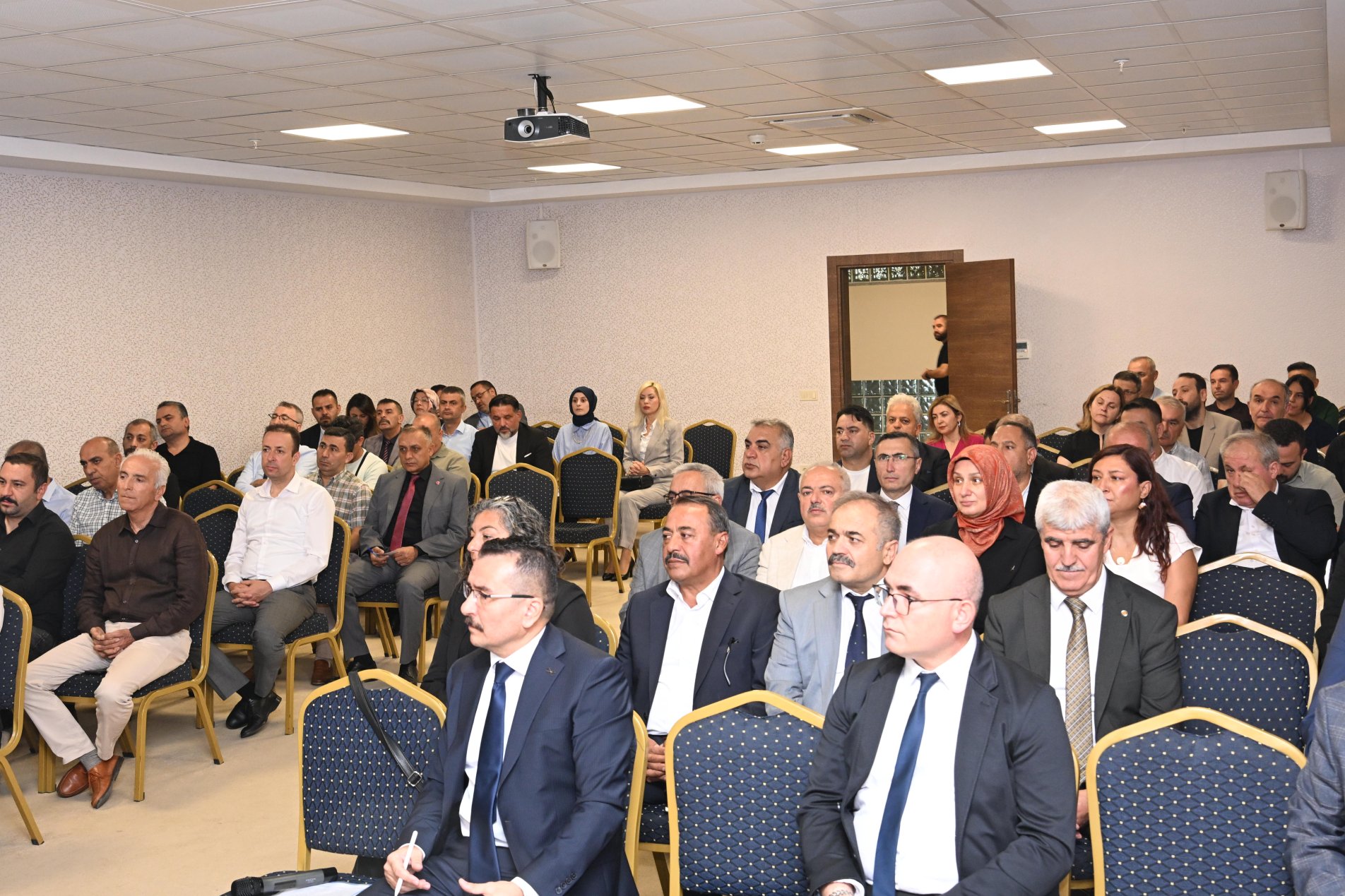 MİLLİ EĞİTİMDE OKUL MÜDÜRLERİYLE SENE BAŞI PLANLAMA TOPLANTISI