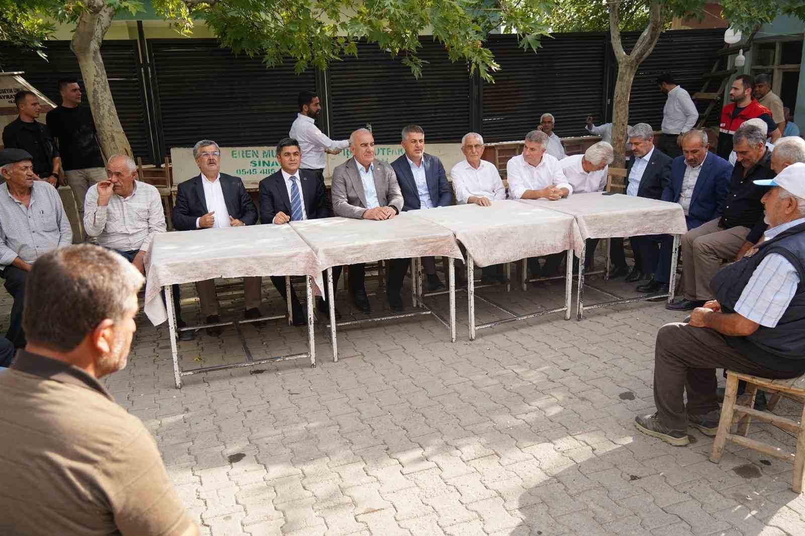 MİLLETVEKİLİ ŞAN, TUT İLÇESİNDE VATANDAŞLARLA BULUŞTU