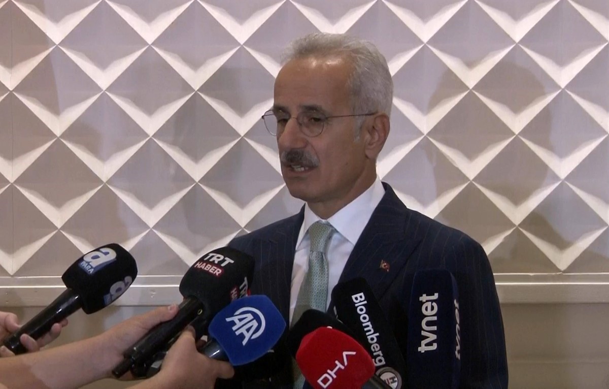 BAKAN URALOĞLU, "MAALESEF SAĞ OLARAK KİMSEYE ULAŞILAMADI"