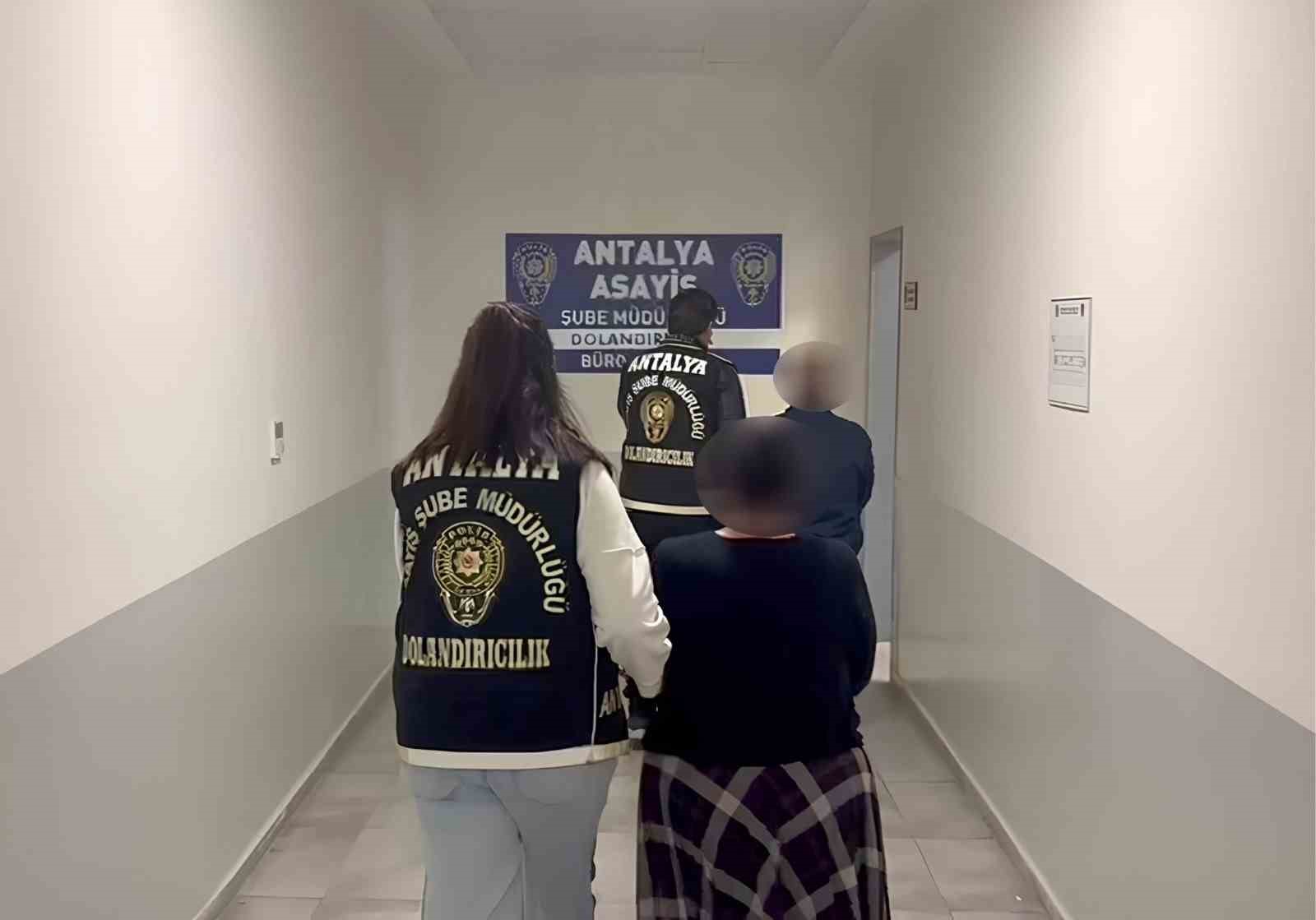 KENDİLERİNİ ’MALİ İSTİHBARAT YETKİLİSİ’ OLARAK TANITIP 6 MİLYON TL’LİK VURGUN YAPTILAR: 1 TUTUKLAMA