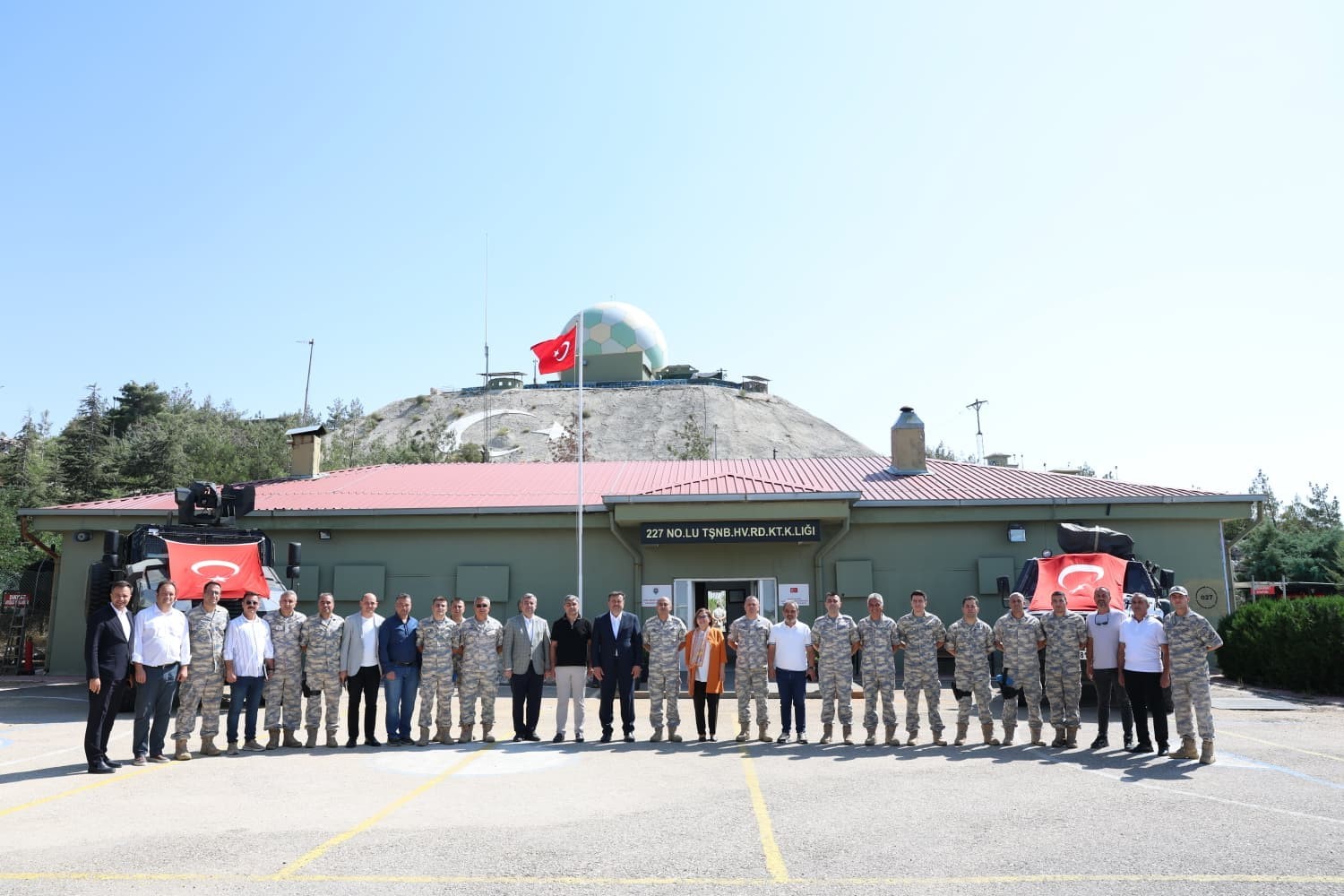 ŞAHİN, GAZİANTEP HAVA RADAR KOMUTANLIĞI’NI ZİYARET ETTİ