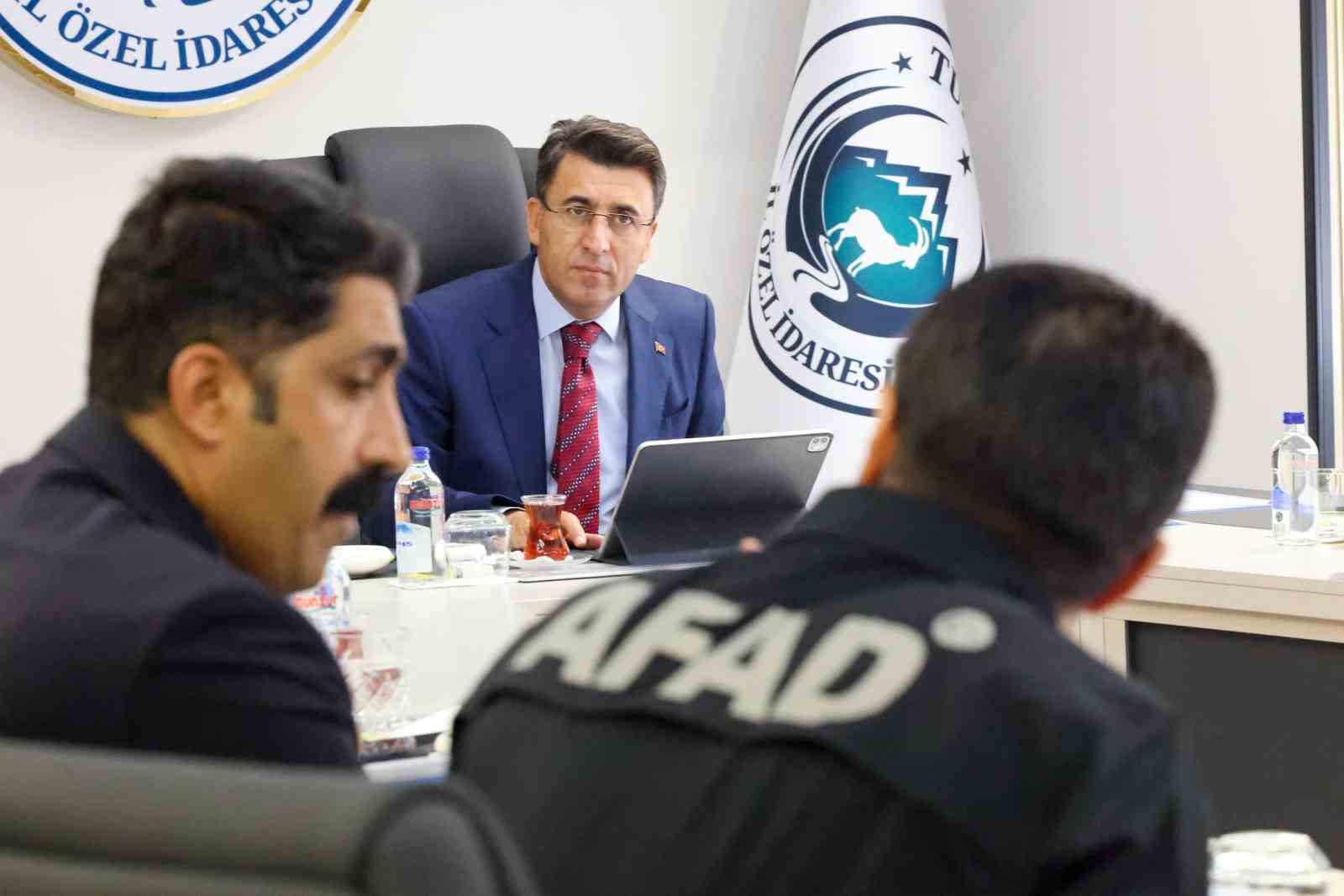 KIRSAL KONUTLARIN YÜZDE 75’İNİN YIL SONUNA KADAR TESLİM EDİLMESİ HEDEFLENİYOR