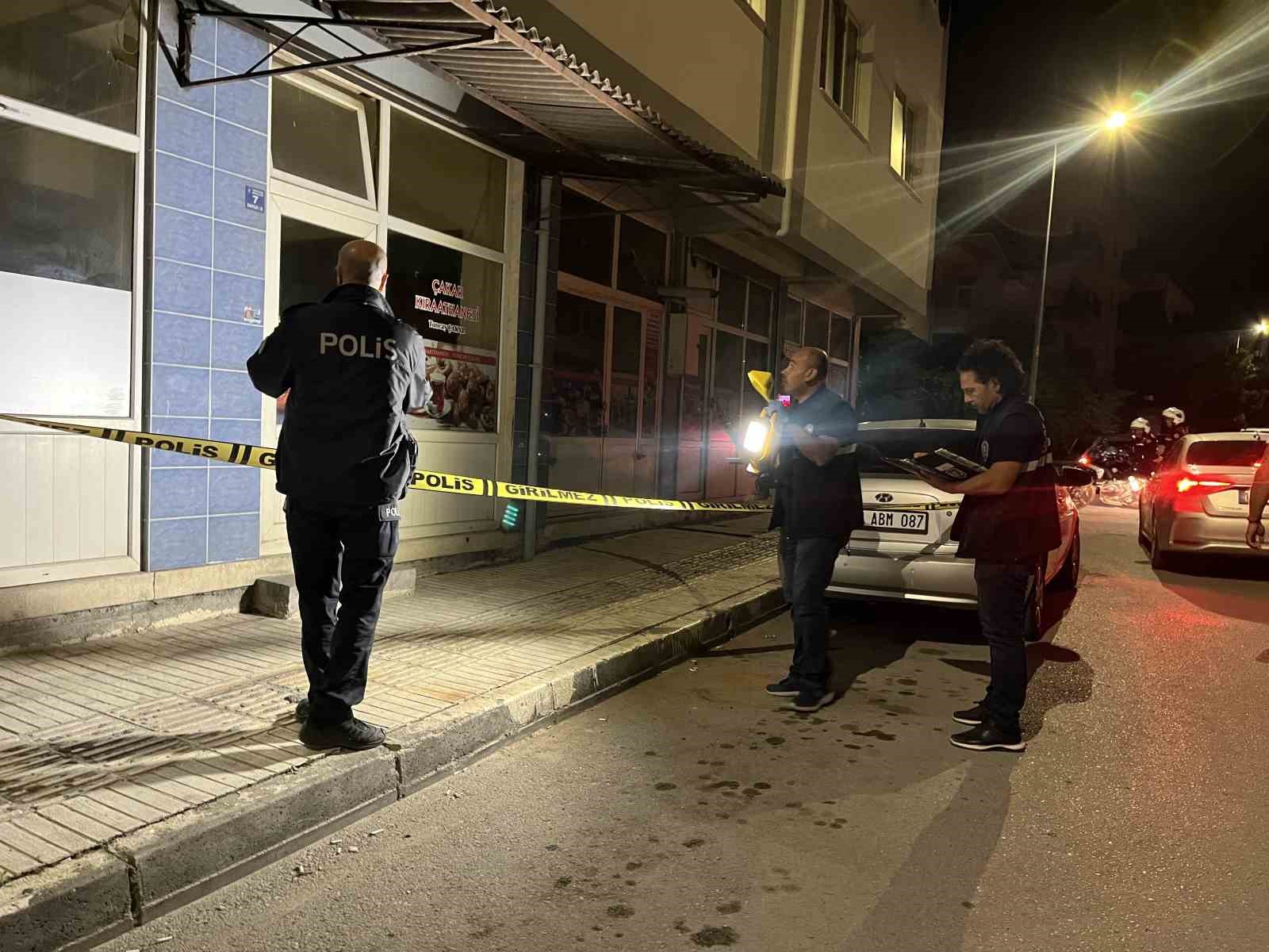 ÇORUM’DA İKİ GRUP ARASINDA BIÇAKLI KAVGA: 1 YARALI