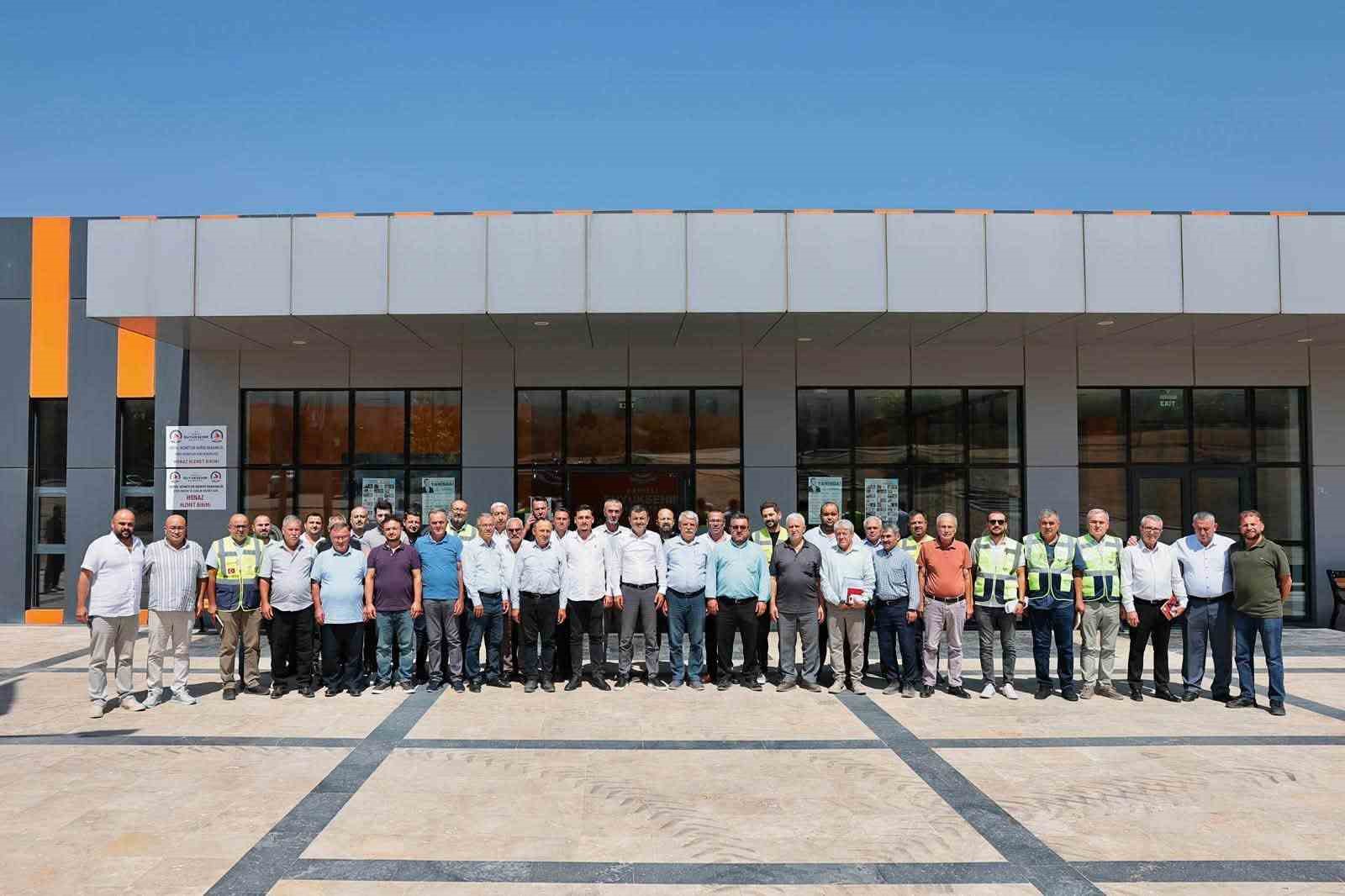 HONAZ’DA MUHTARLARLA BULUŞAN ÇAVUŞOĞLU; "BİRLİKTE KARAR VERECEĞİZ, BİRLİKTE ÇALIŞACAĞIZ"