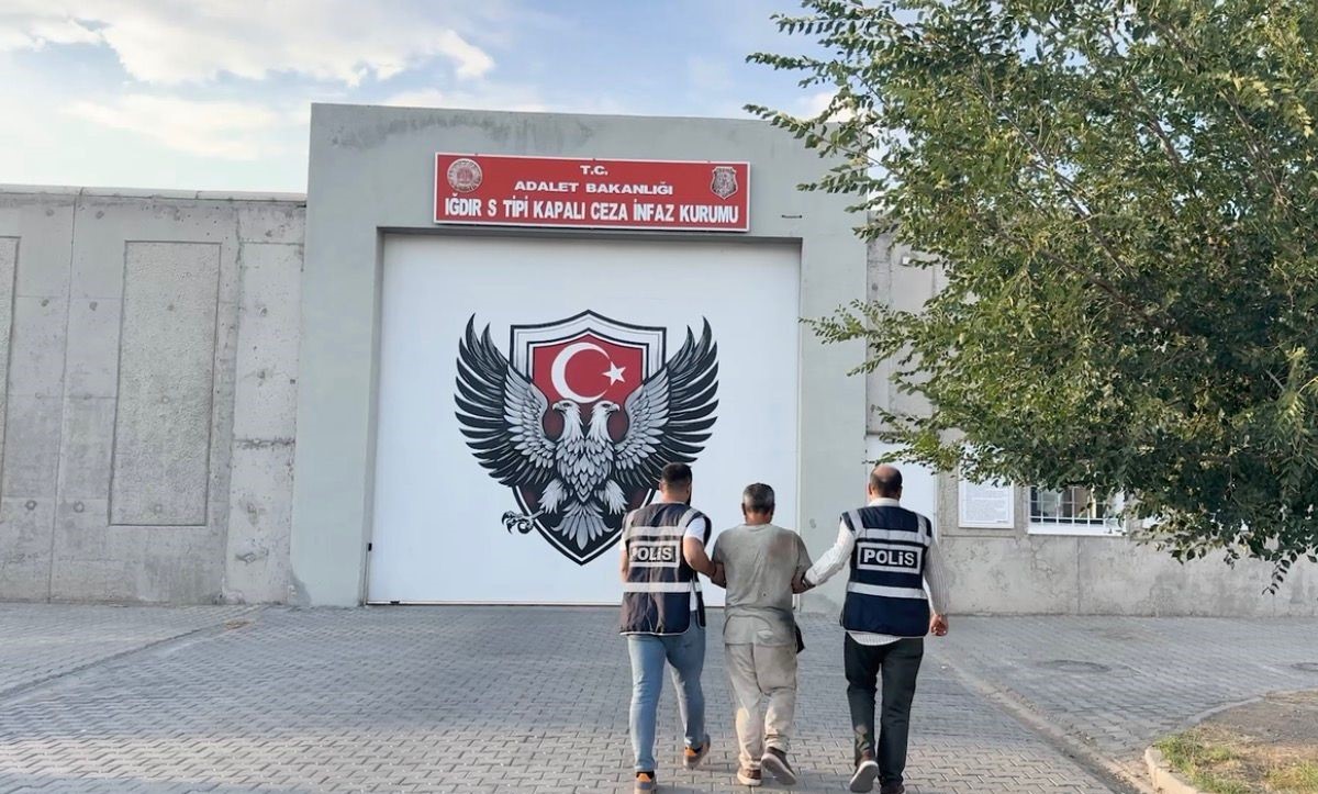 IĞDIR’DA 10 YIL 4 AY 17 GÜN HAPİS CEZASIYLA ARANAN ŞAHIS YAKALANDI