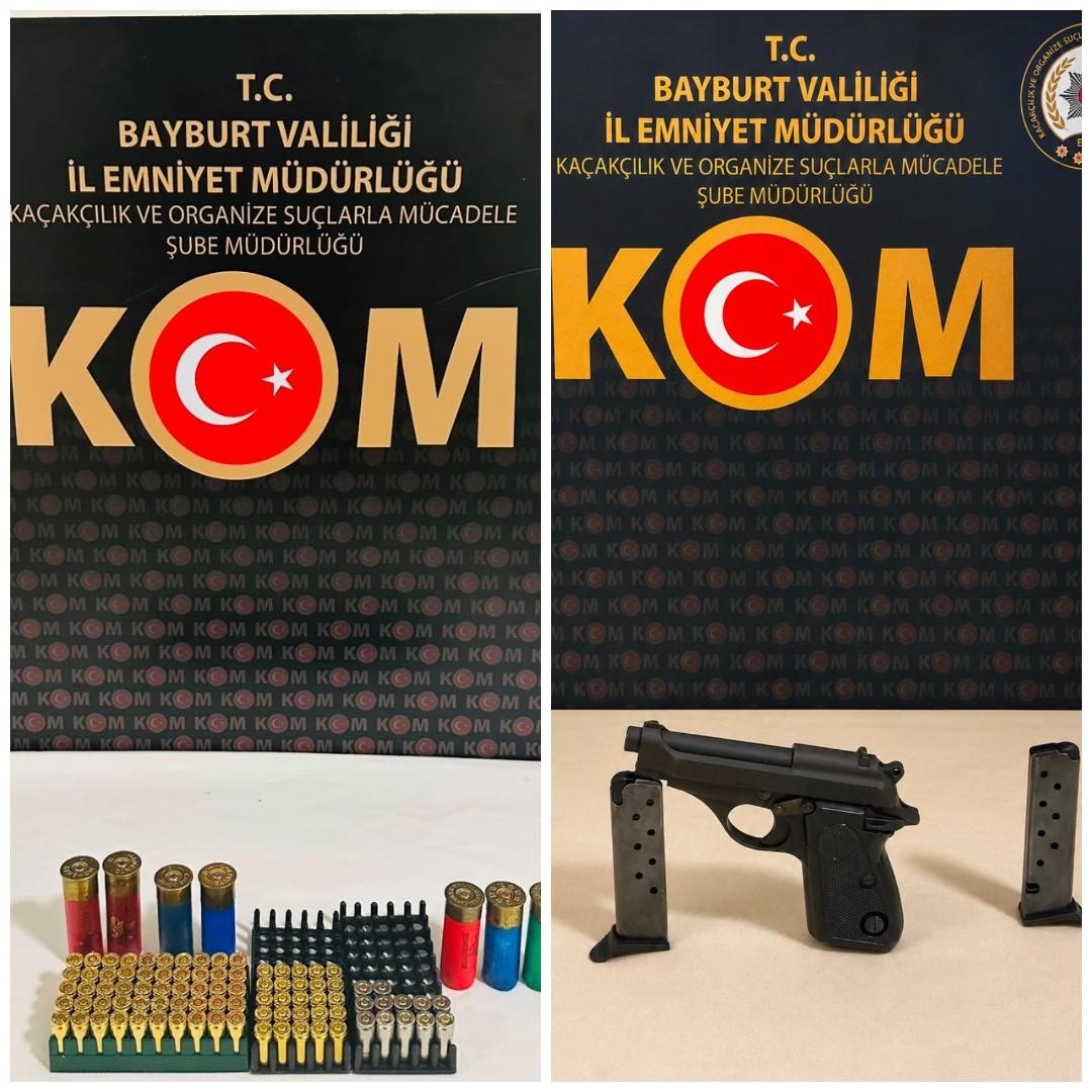 BAYBURT’TA 3 ŞÜPHELİNİN YAKALANDIĞI OPERASYONLARDA TABANCA VE 94 FİŞEK ELE GEÇİRİLDİ