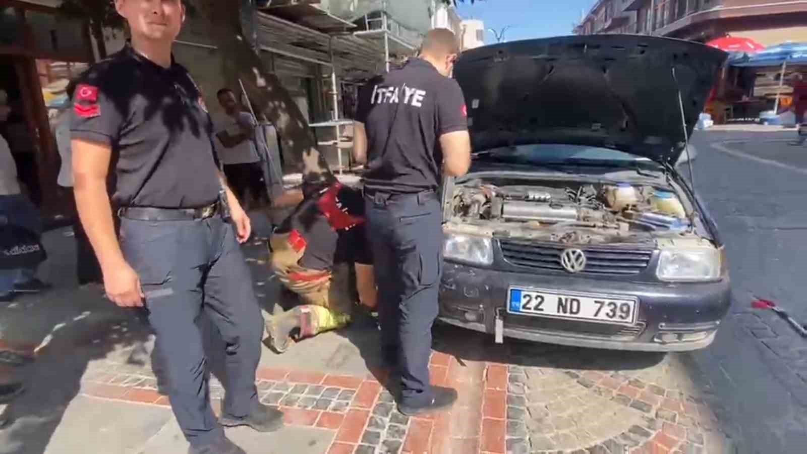 KAPUTTAN MİYAV SESİ GELDİ, İTFAİYE EKİPLERİ HAREKETE GEÇTİ