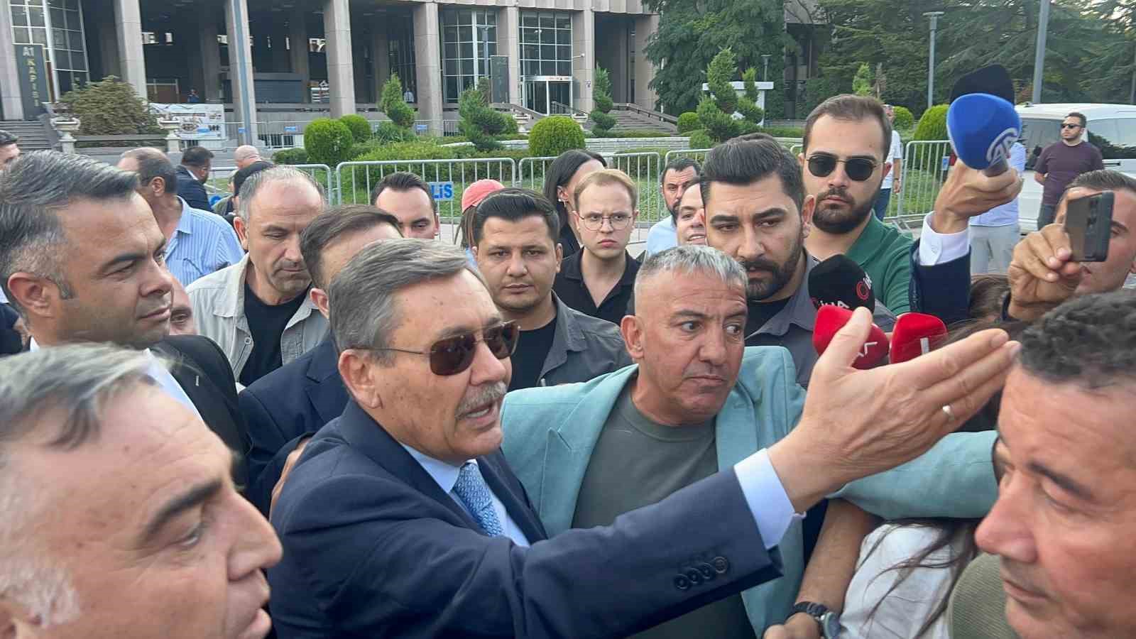 MELİH GÖKÇEK: "ADALETTEN ALLAH’IN İZNİYLE ŞAHSIM ADINA HERHANGİ BİR ENDİŞEM YOK"
