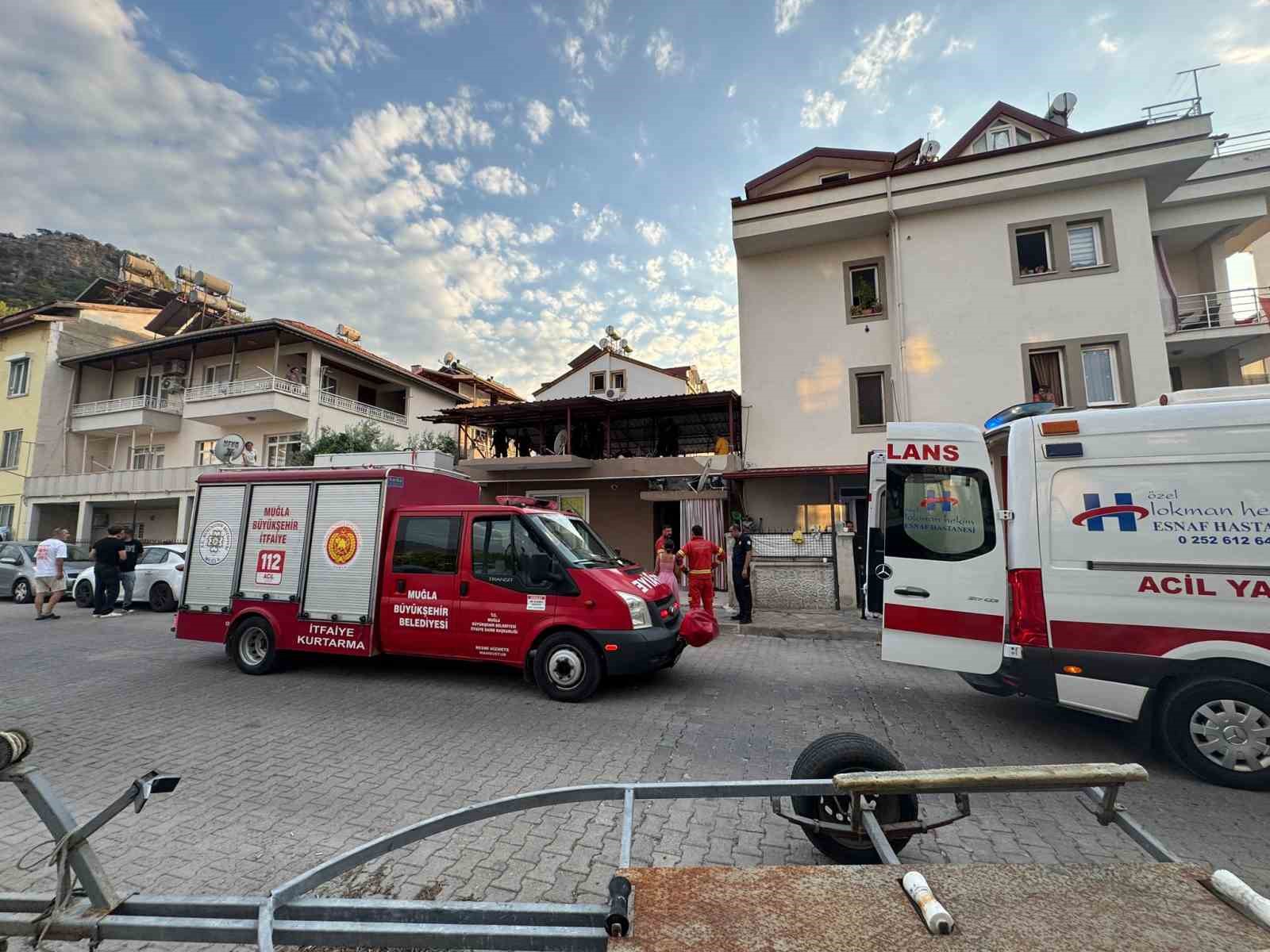 FETHİYE’DE ASANSÖR BOŞLUĞUNA DÜŞEN BİR KİŞİ HAYATINI KAYBETTİ