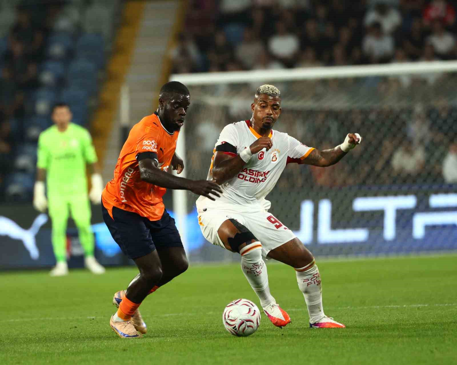 TRENDYOL SÜPER LİG: BAŞAKŞEHİR: 0 - GALATASARAY: 1 (İLK YARI)