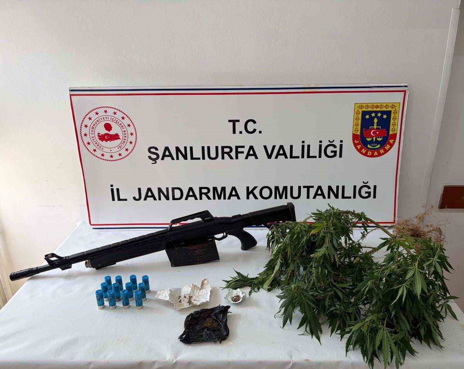 ŞANLIURFA’DA UYUŞTURUCU OPERASYONLARI: 5 GÖZALTI