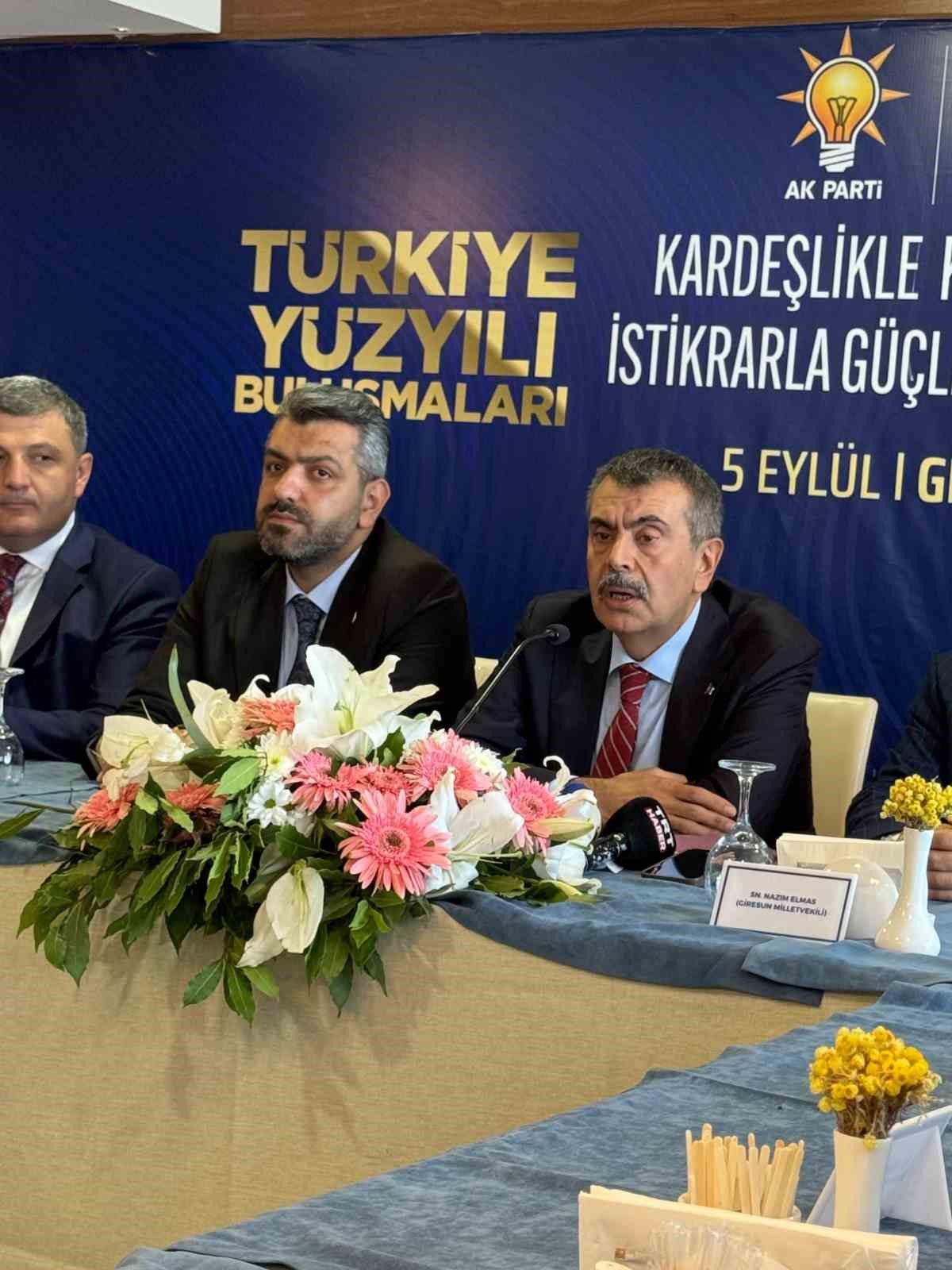 BAKAN YUSUF TEKİN: "TERÖRSÜZ TÜRKİYE SÜRECİNE SAHİP ÇIKILMASINI ARZU EDİYORUZ"