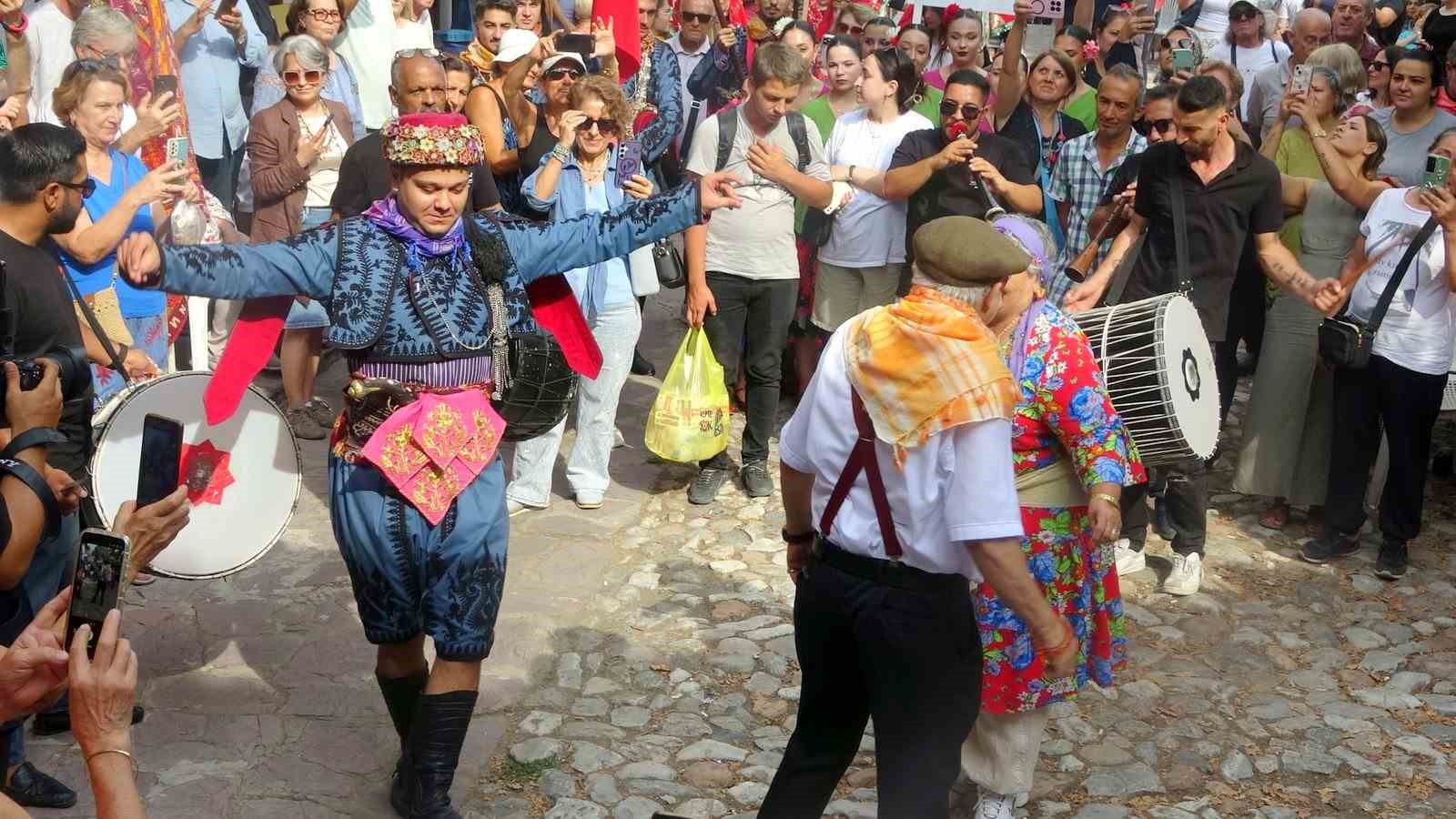 MUĞLA’DA 5. ULUSLARARASI GELENEKSEL DÜĞÜN YEMEKLERİ FESTİVALİ COŞKUYLA GERÇEKLEŞTİRİLDİ