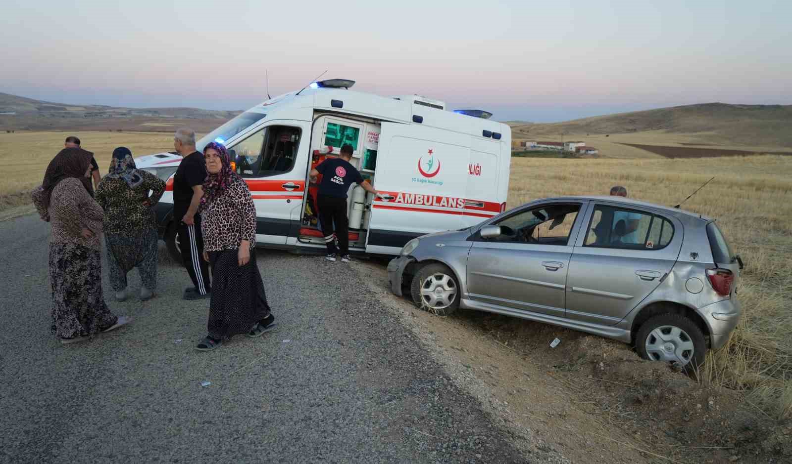 KIRIKKALE’DE OTOMOBİL TAKLA ATTI: 4 YARALI