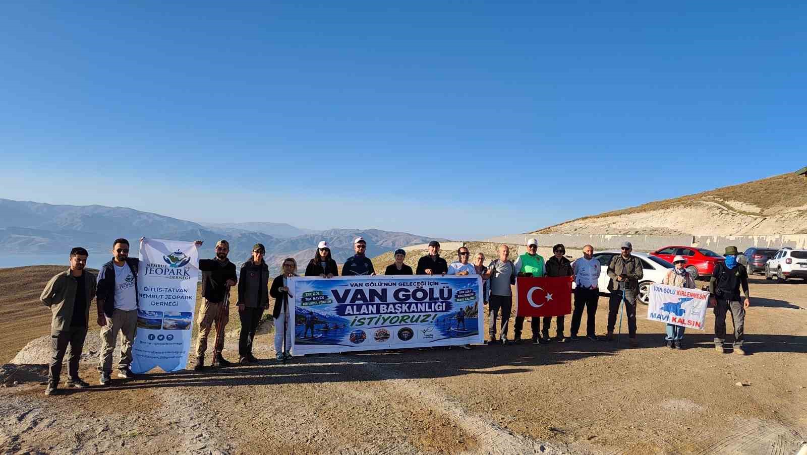 NEMRUT KALDERASI’NDA 30 KİLOMETRELİK ÇANAK YÜRÜYÜŞÜ