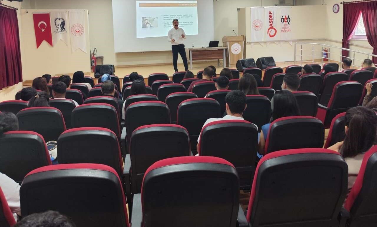 MUTLU YUVALAR İÇİN İLK ADIM CİZRE’DE ATILDI: ÇİFTLER SALONA AKIN ETTİ