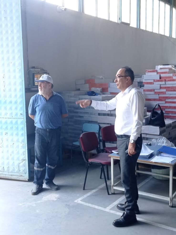 EFELER’DE DERS KİTAPLARI ÖĞRENCİLERİN SIRALARINDAKİ YERİNİ ALMAYA BAŞLADI