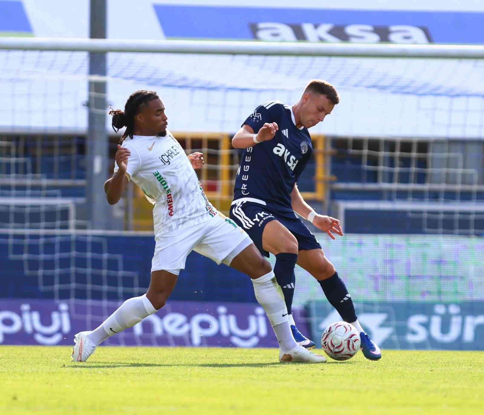 TRENDYOL SÜPER LİG: KASIMPAŞA: 1 - AMED SPORTİF FAALİYETLER: 0 (İLK YARI)