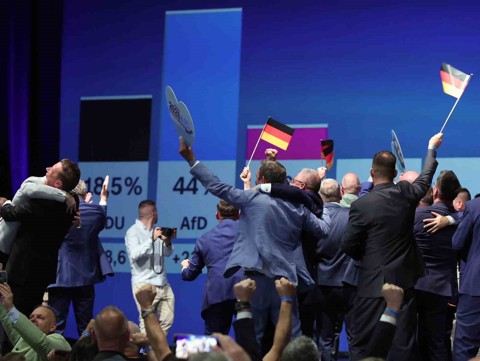 ALMANYA’DA RESMİ OLMAYAN İLK SONUÇLARA GÖRE SAKSONYA-ANHALT EYALETİNDEKİ MECLİSİ SEÇİMİNİ AŞIRI SAĞCI AFD KAZANDI