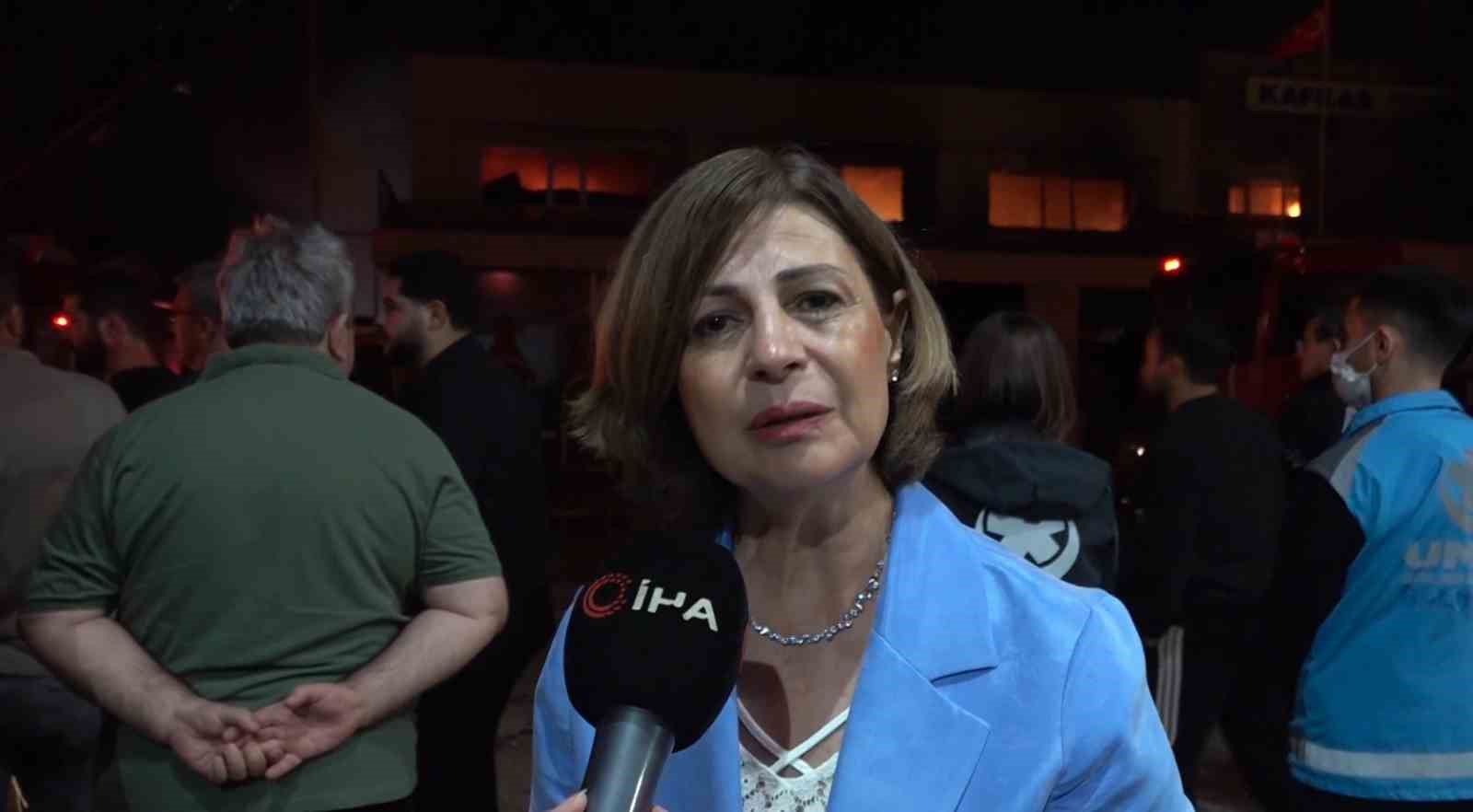 ESKİŞEHİR BÜYÜKŞEHİR BELEDİYE BAŞKANI AYŞE ÜNLÜCE: "EKİPLER YANGININ YAN TARAFLARA SIÇRAMAMASI İÇİN BÜYÜK BİR GAYRET İÇİNDE"