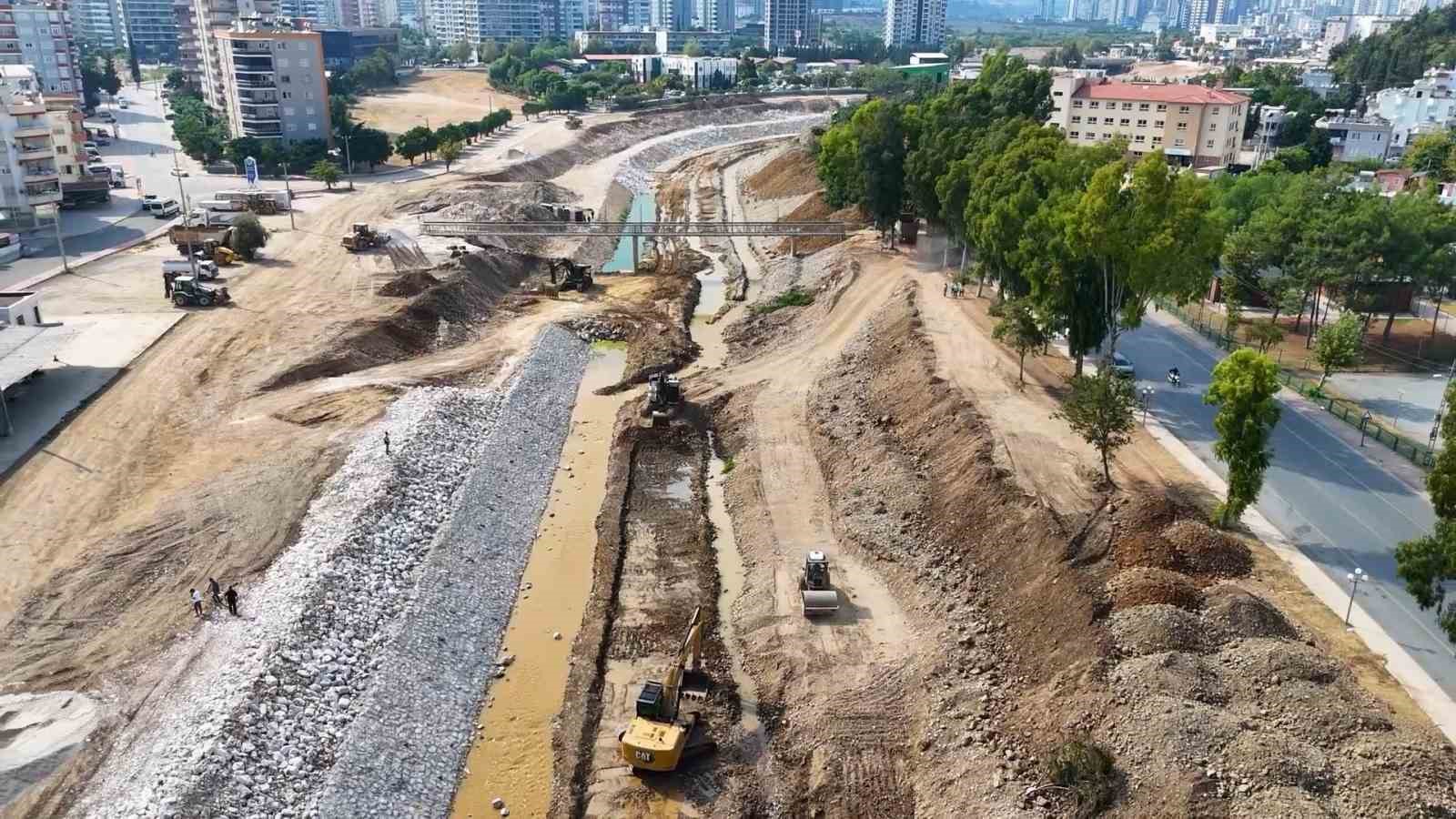 MERSİN’E 1,5 MİLYON METREKARELİK YAŞAM VADİSİ GELİYOR