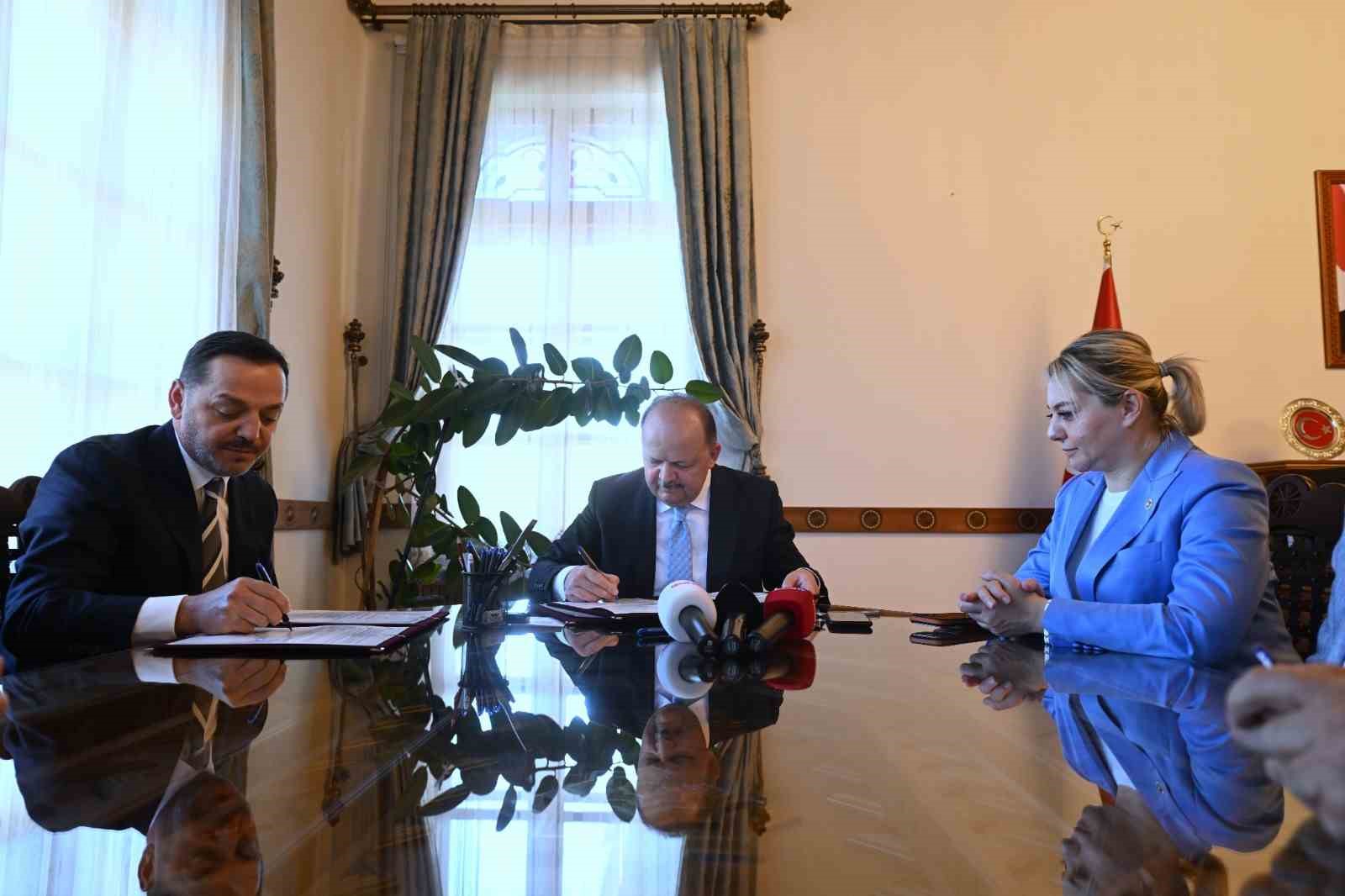 ETİ BAKIR, KASTAMONU’DA TARIM LİSESİNİ İKİ YILDA TAMAMLAYACAK