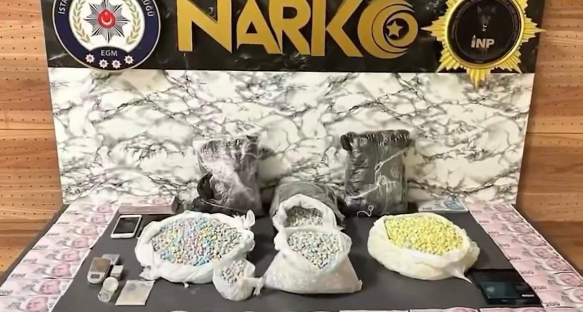 İÇİŞLERİ BAKANLIĞI: "2 TON 367 KİLOGRAM UYUŞTURUCU MADDE İLE 4 MİLYON 34 BİN 459 ADET UYUŞTURUCU HAP ELE GEÇİRİLDİ"