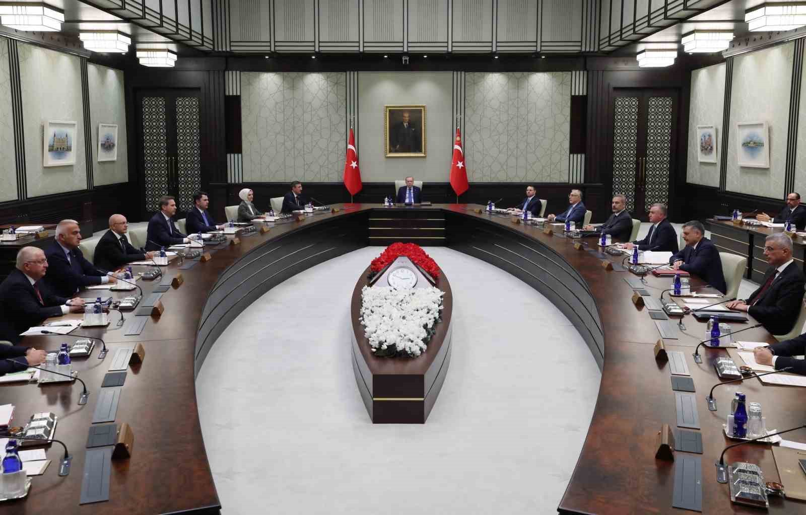 BAKAN ÇİFTÇİ: "ŞEHİRLERİMİZİN EMNİYETİ İÇİN KURUMLARIMIZLA ÇALIŞMALARIMIZI SÜRDÜRECEĞİZ"