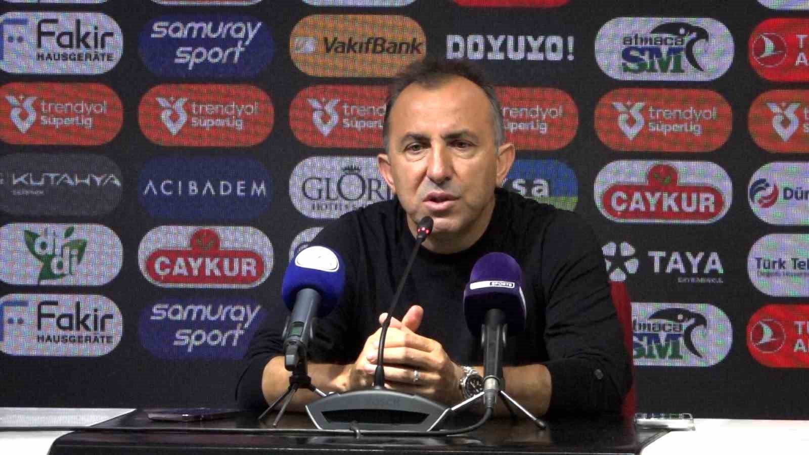 RECEP UÇAR: "ÜZGÜNÜZ, TARAFTARIMIZI MUTLU EDEMEDİK"
