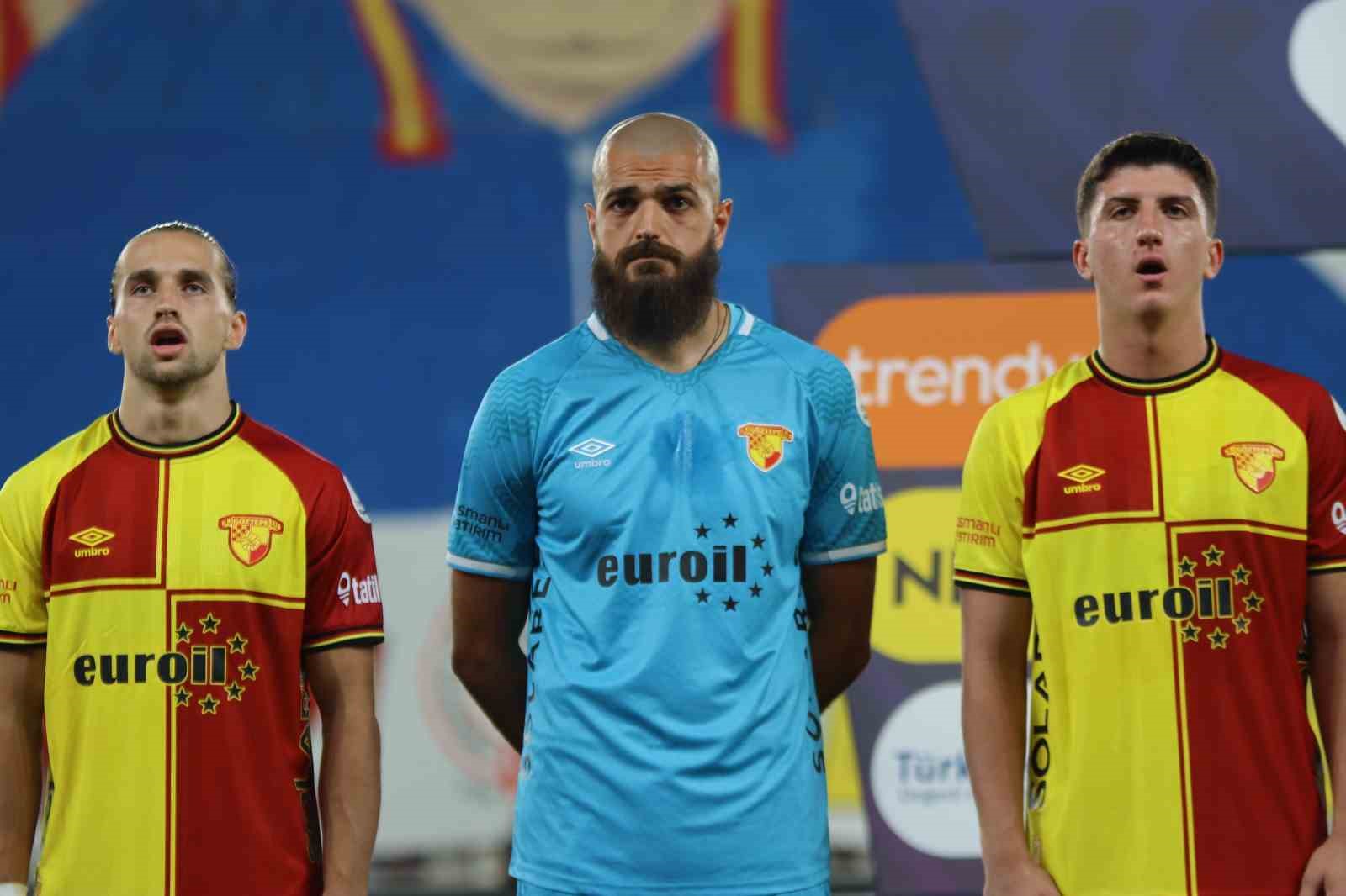 GÖZTEPE KALECİSİ LUKA GUGESHASHVİLİ’DEN TARAFTARA TEPKİ
