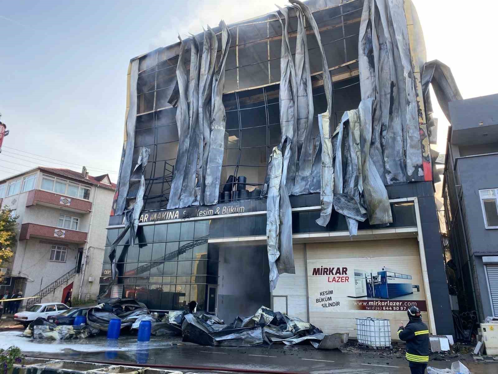 DİLOVASI’NDAKİ FABRİKA YANGINI DAVASINDA KAMU GÖREVLİLERİ SAVUNMA YAPTI