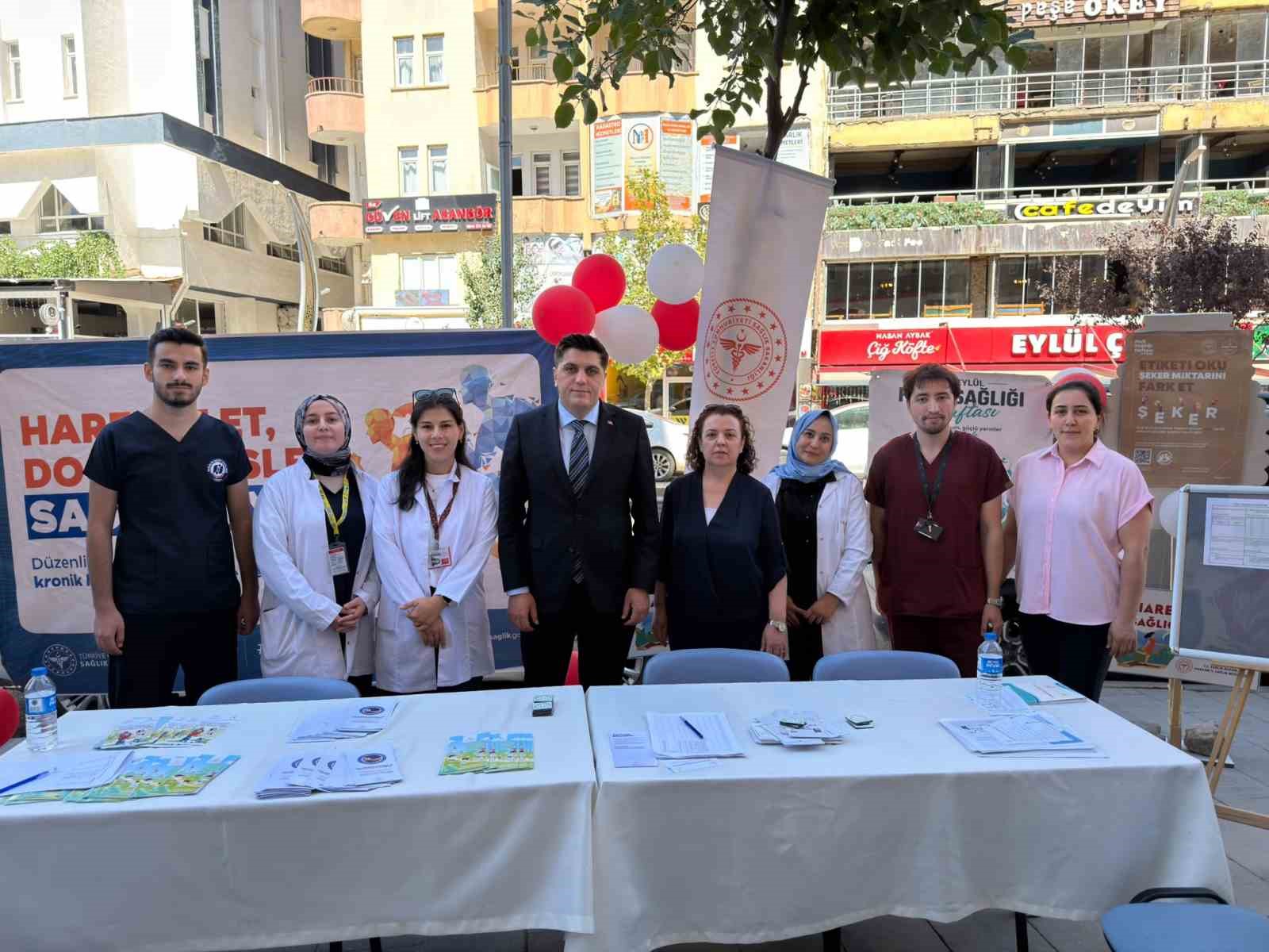 HAKKARİ’DE "BEDENİNİ DİNLE, HAREKETE GEÇ" ETKİNLİĞİ DÜZENLENDİ