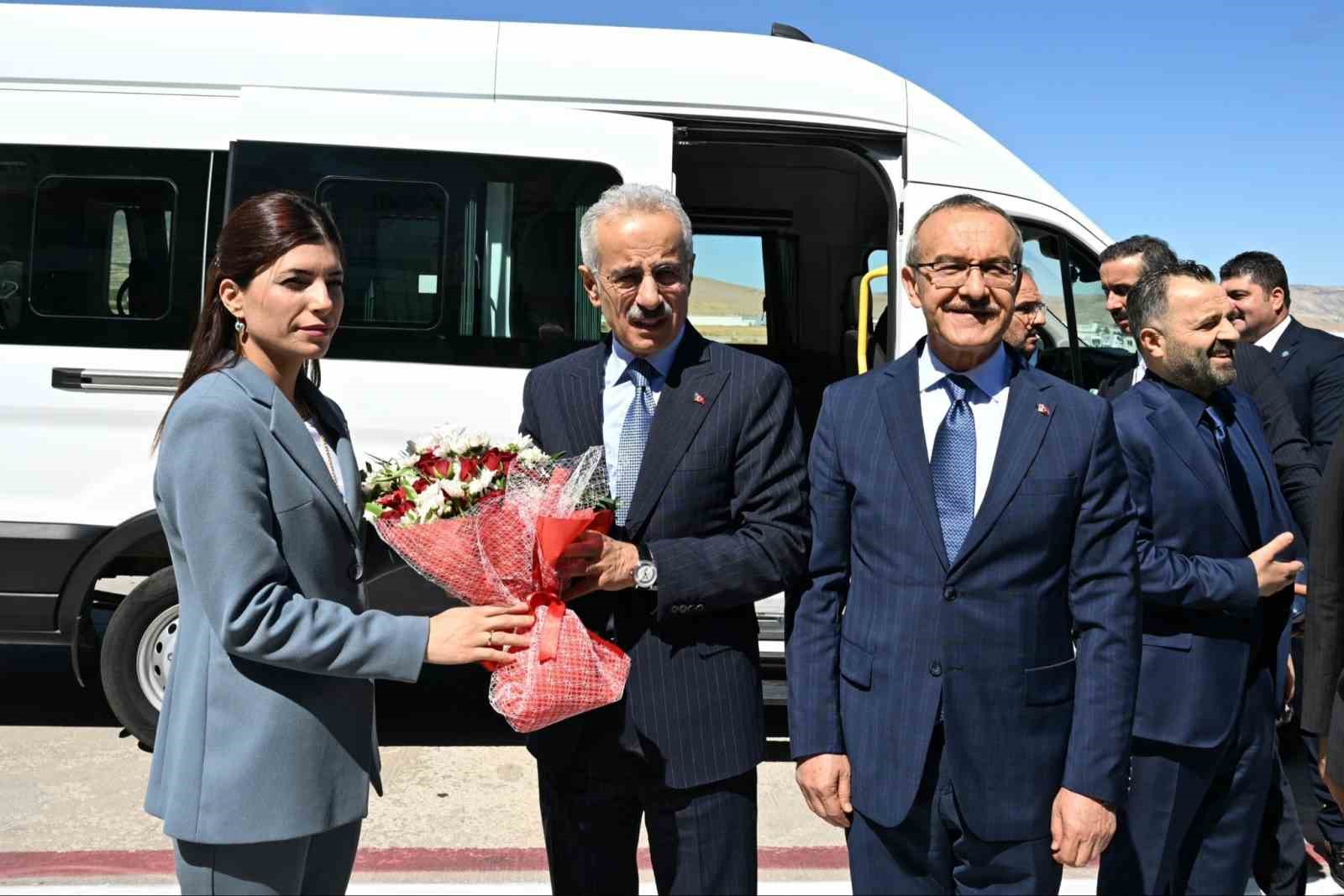 BAKAN URALOĞLU MALATYA’DA TEMASLARDA BULUNACAK