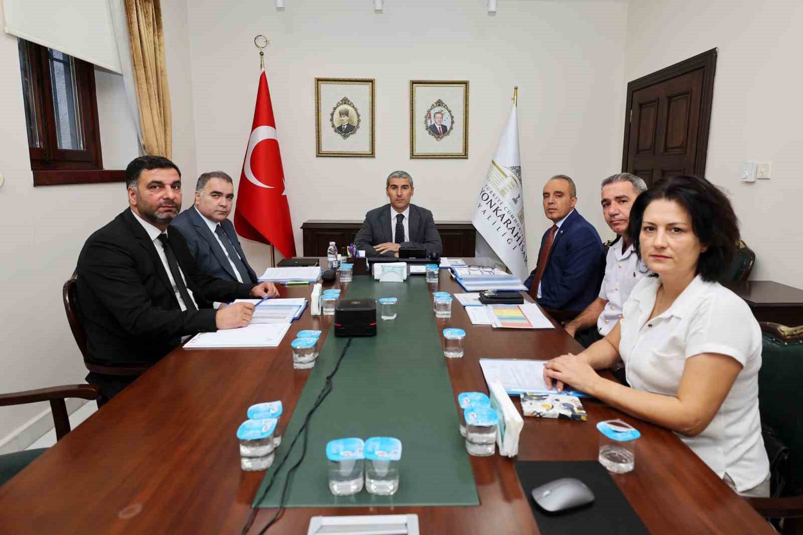 ÜNİVERSİTELERDE GÜVENLİK TEDBİRLERİ GÖRÜŞÜLDÜ